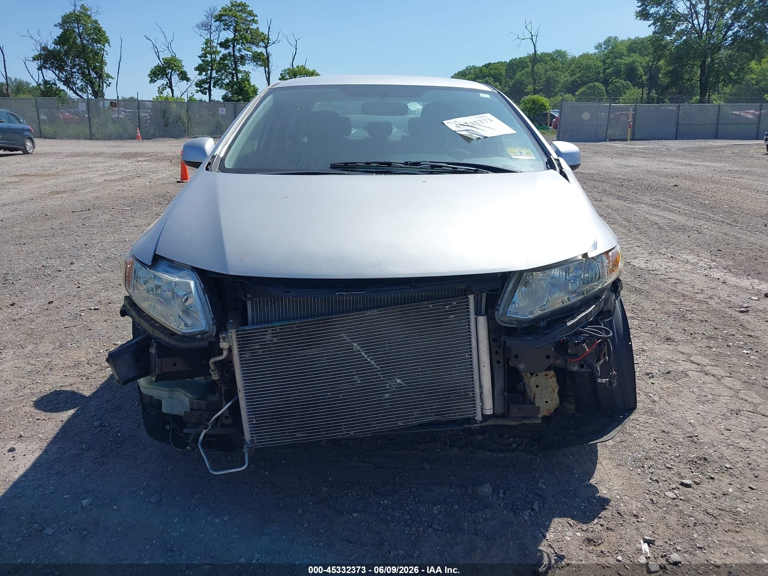 2013 Honda Civic Lx Silver vin: 2HGFB2F56DH593367