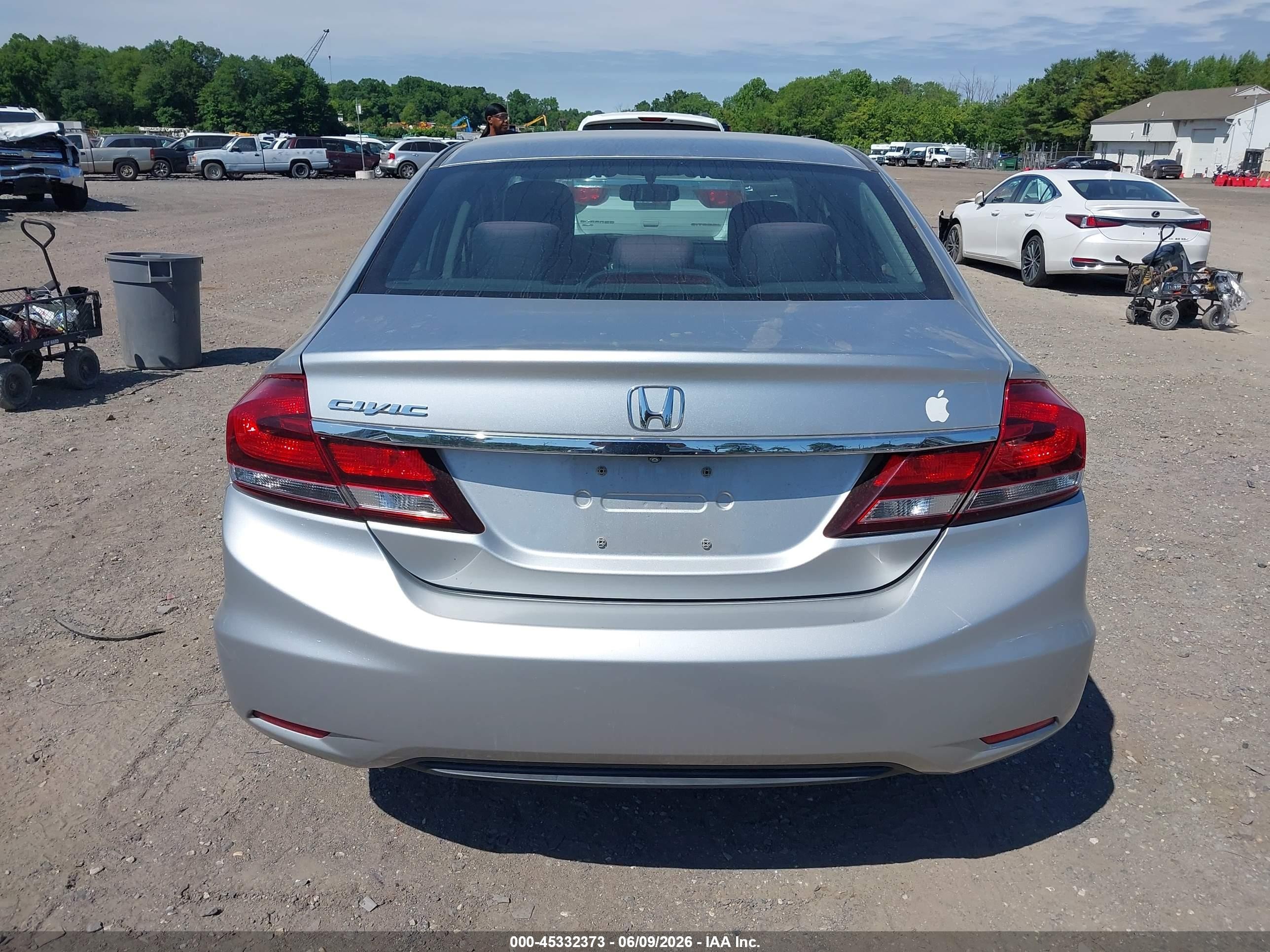 2013 Honda Civic Lx Silver vin: 2HGFB2F56DH593367