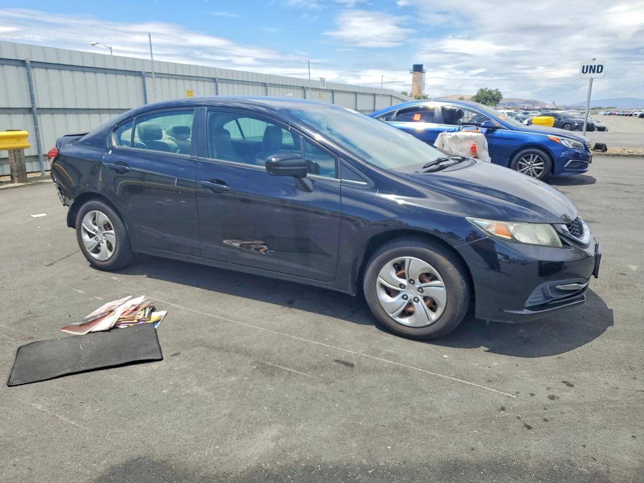 2015 Honda Civic Lx Черный vin: 2HGFB2F56FH527422