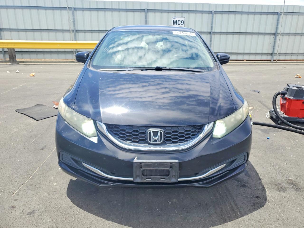2015 Honda Civic Lx Черный vin: 2HGFB2F56FH527422