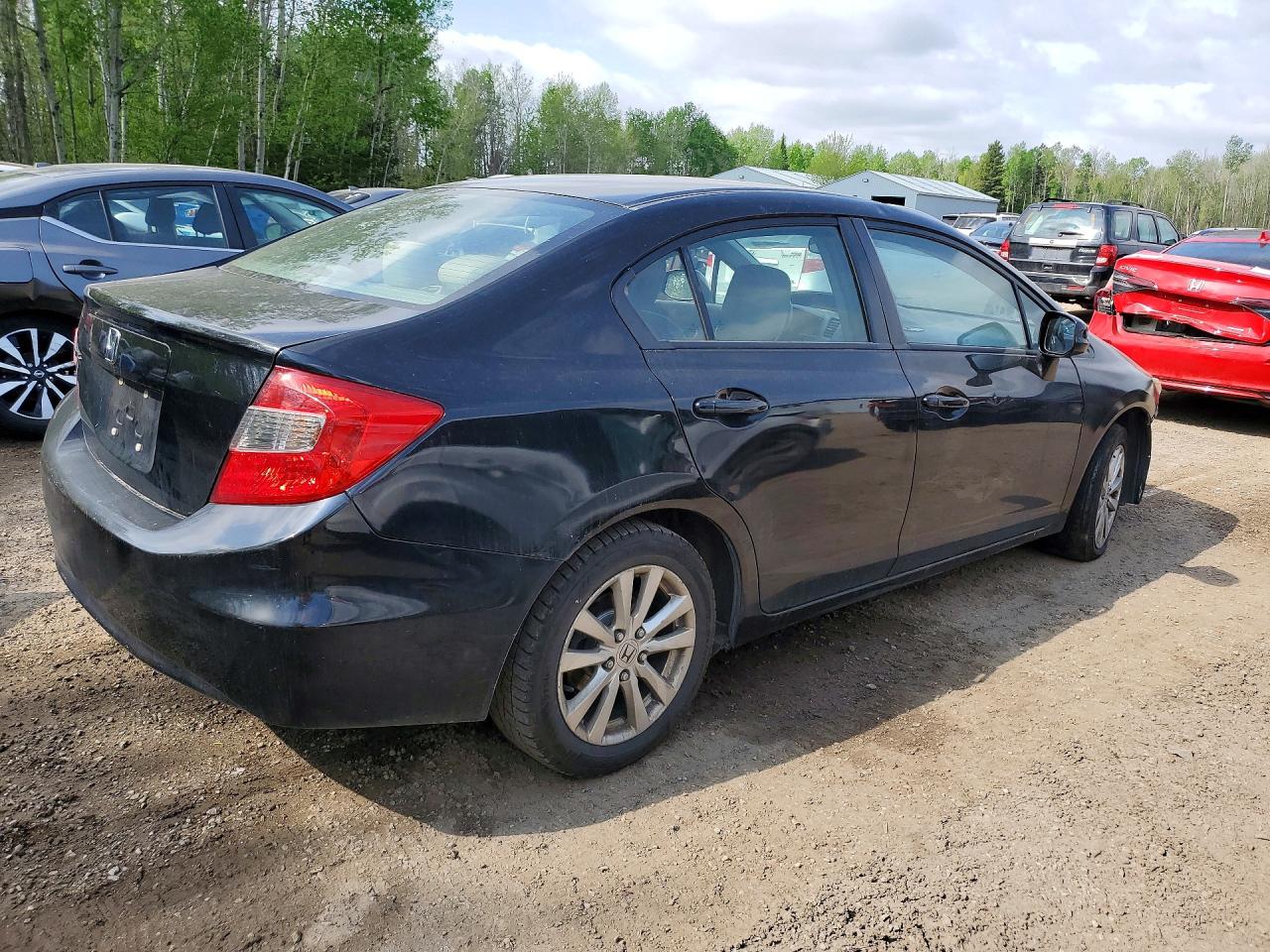 2012 Honda Civic Lx Черный vin: 2HGFB2F57CH109091