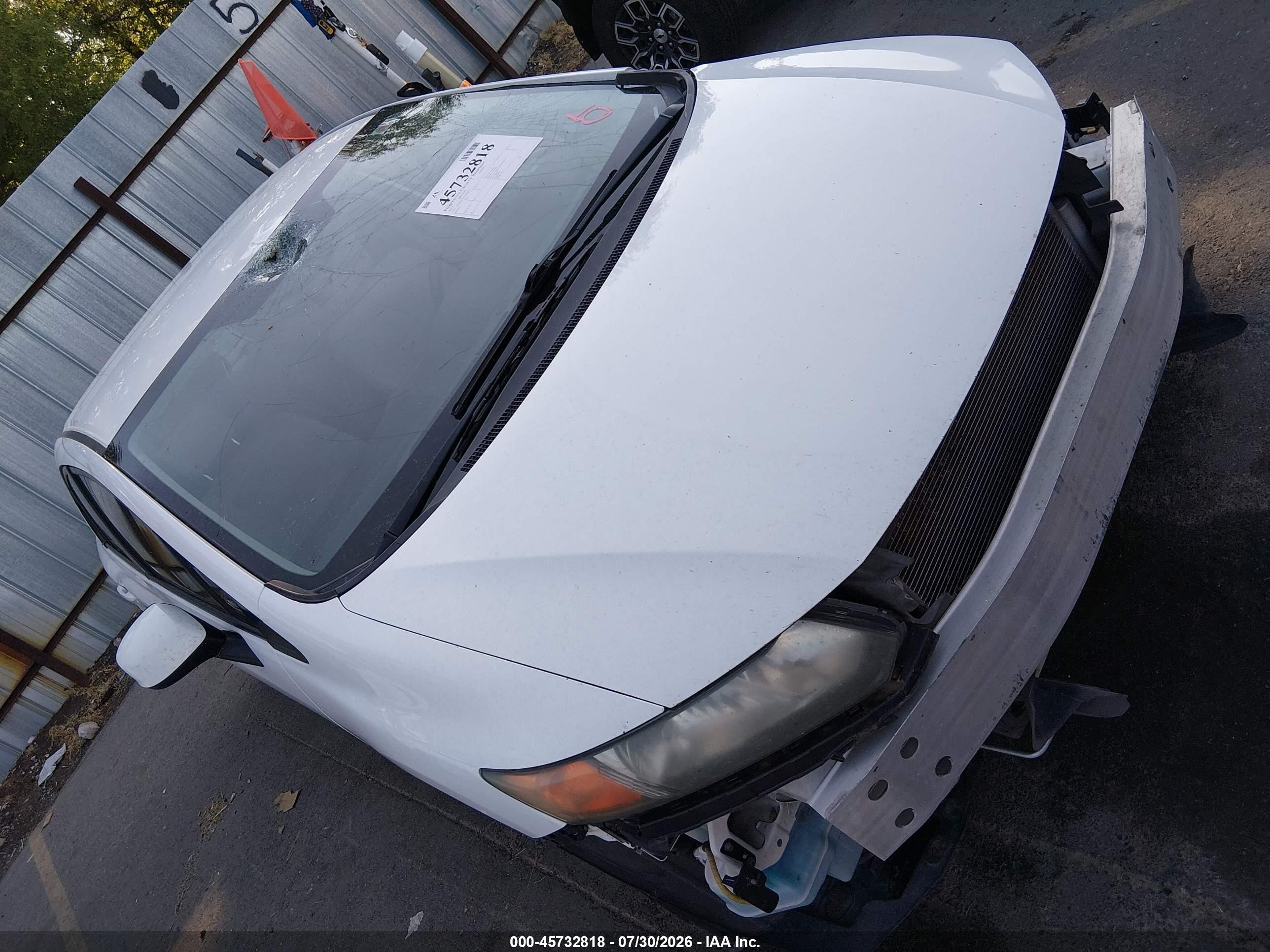 2012 Honda Civic Lx White vin: 2HGFB2F57CH324017