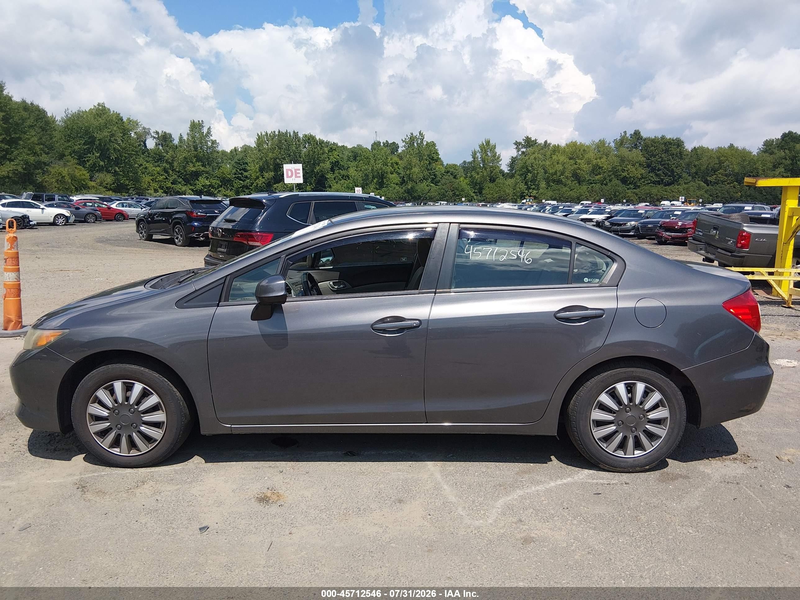 2012 Honda Civic Lx Gray vin: 2HGFB2F57CH332148