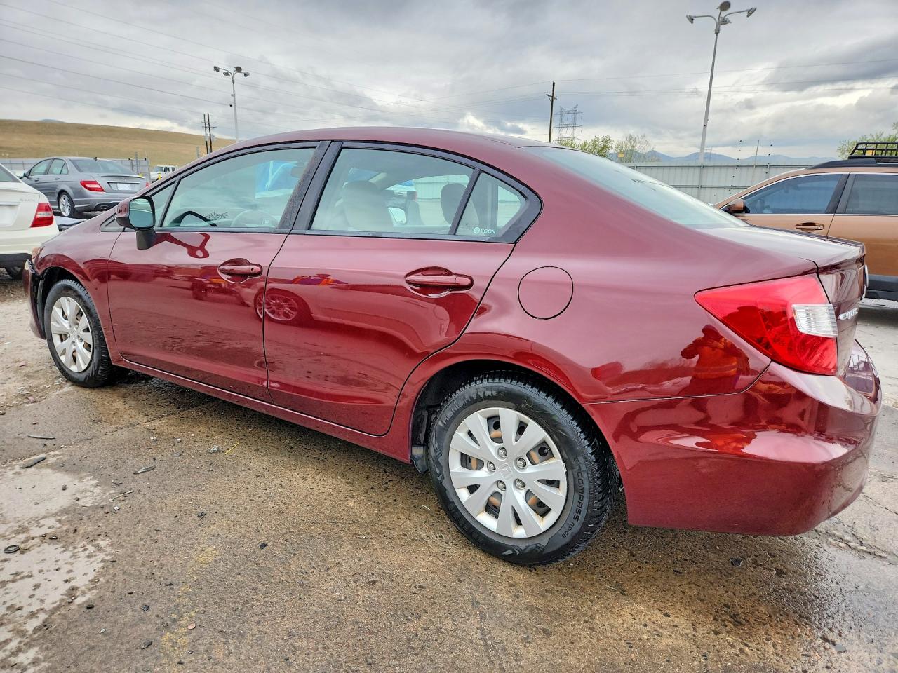 2012 Honda Civic Lx Maroon vin: 2HGFB2F57CH536545