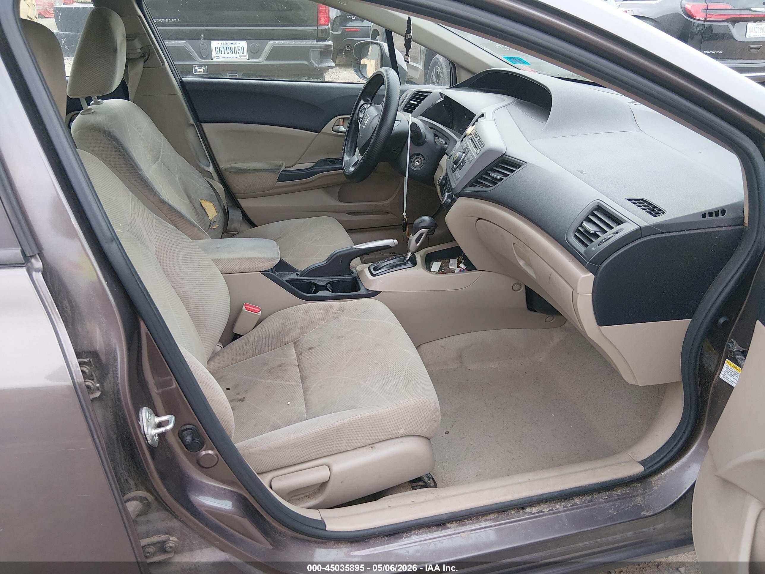 2012 Honda Civic Lx Черный vin: 2HGFB2F57CH541695