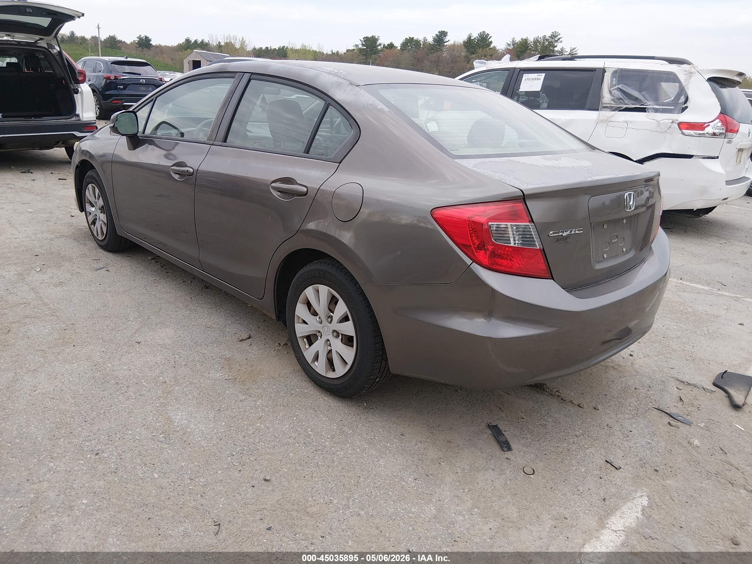 2012 Honda Civic Lx Черный vin: 2HGFB2F57CH541695