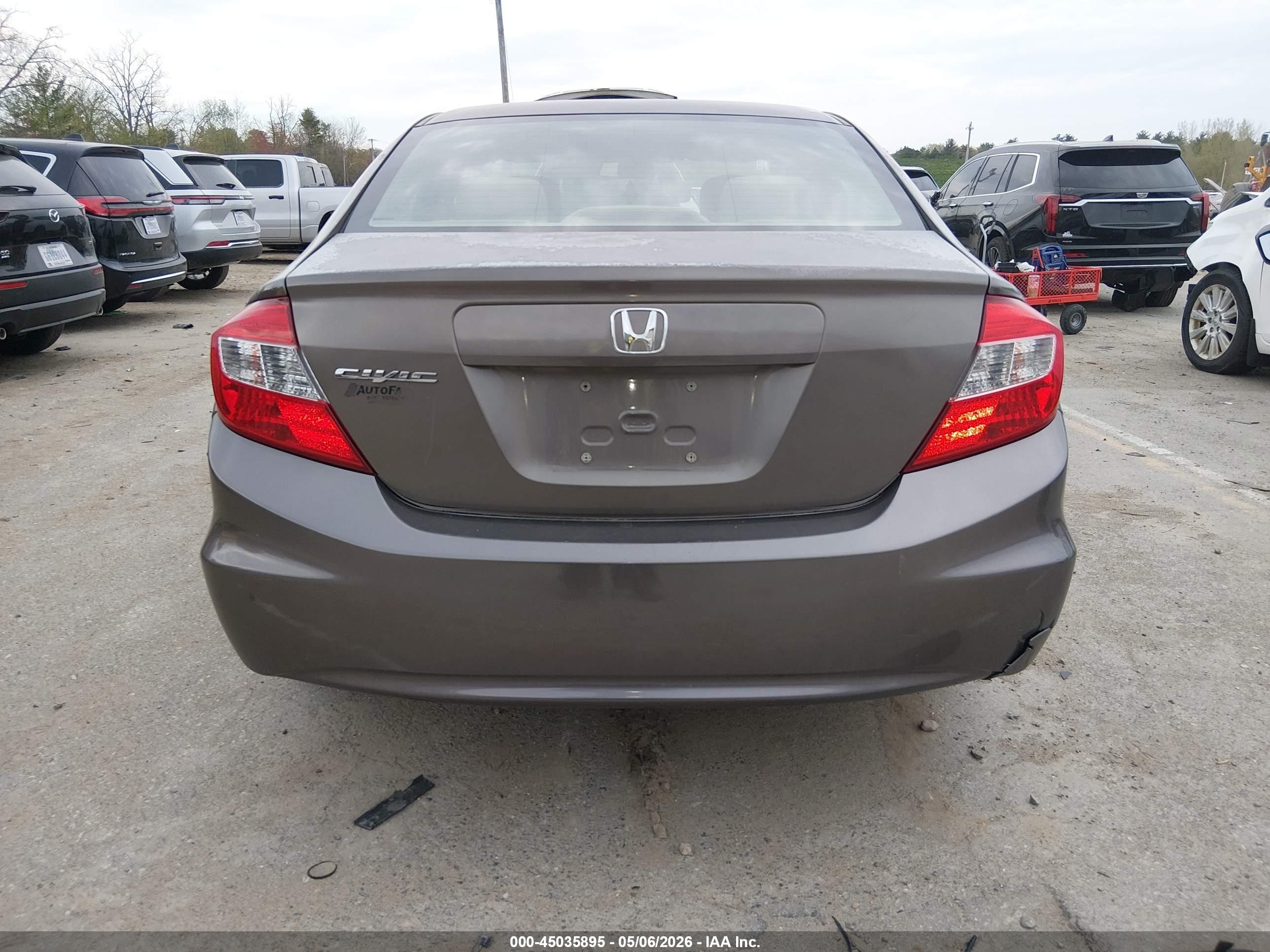 2012 Honda Civic Lx Черный vin: 2HGFB2F57CH541695