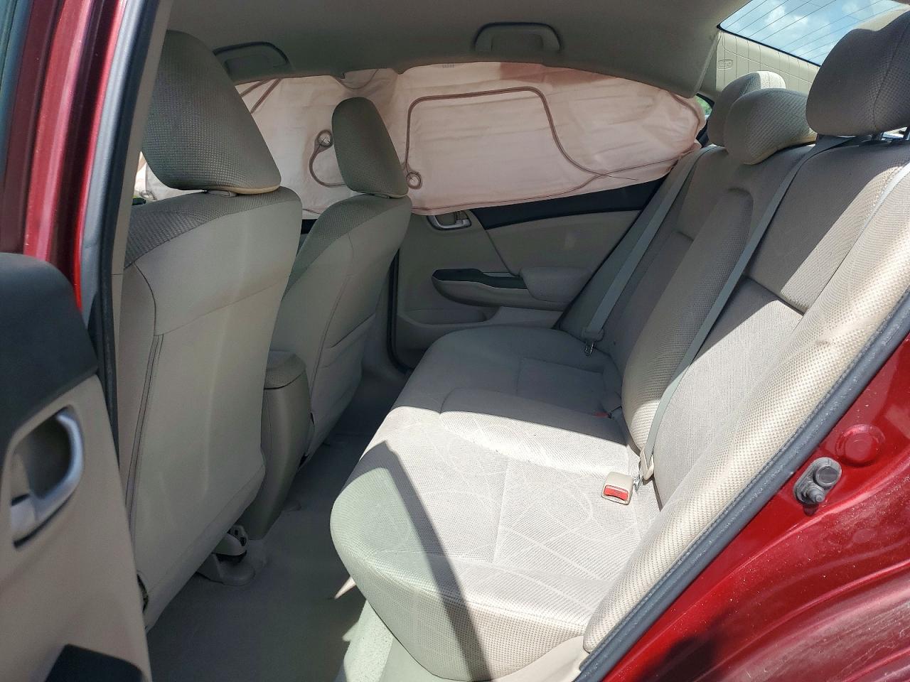 2012 Honda Civic Lx Burgundy vin: 2HGFB2F57CH558514