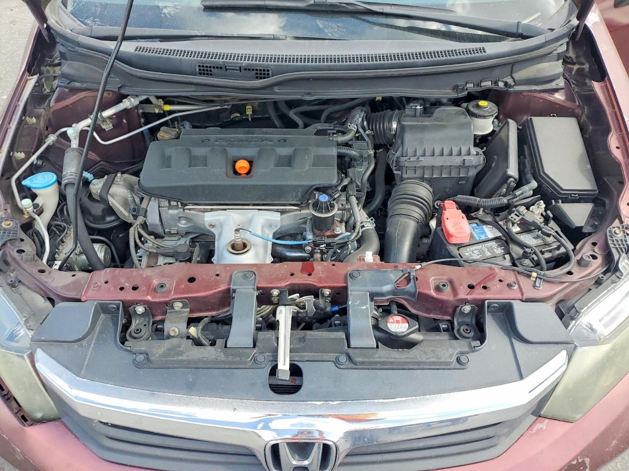 2012 Honda Civic Lx Burgundy vin: 2HGFB2F57CH558514