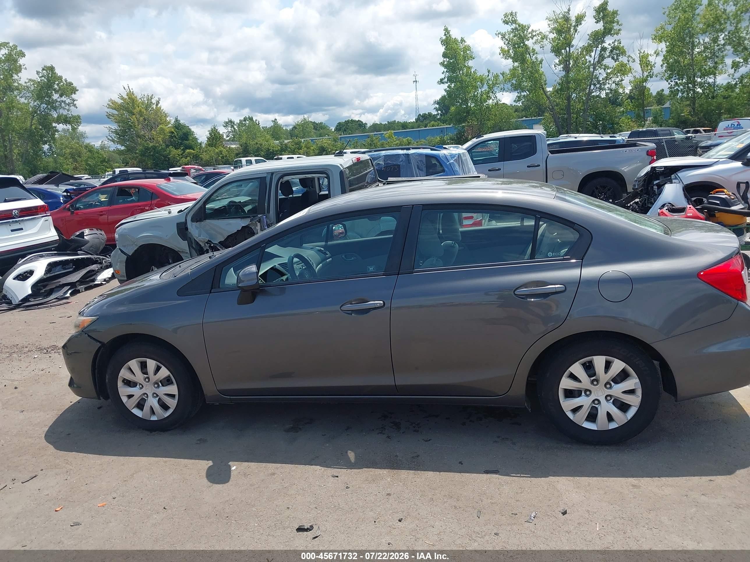2012 Honda Civic Lx Gray vin: 2HGFB2F57CH581372