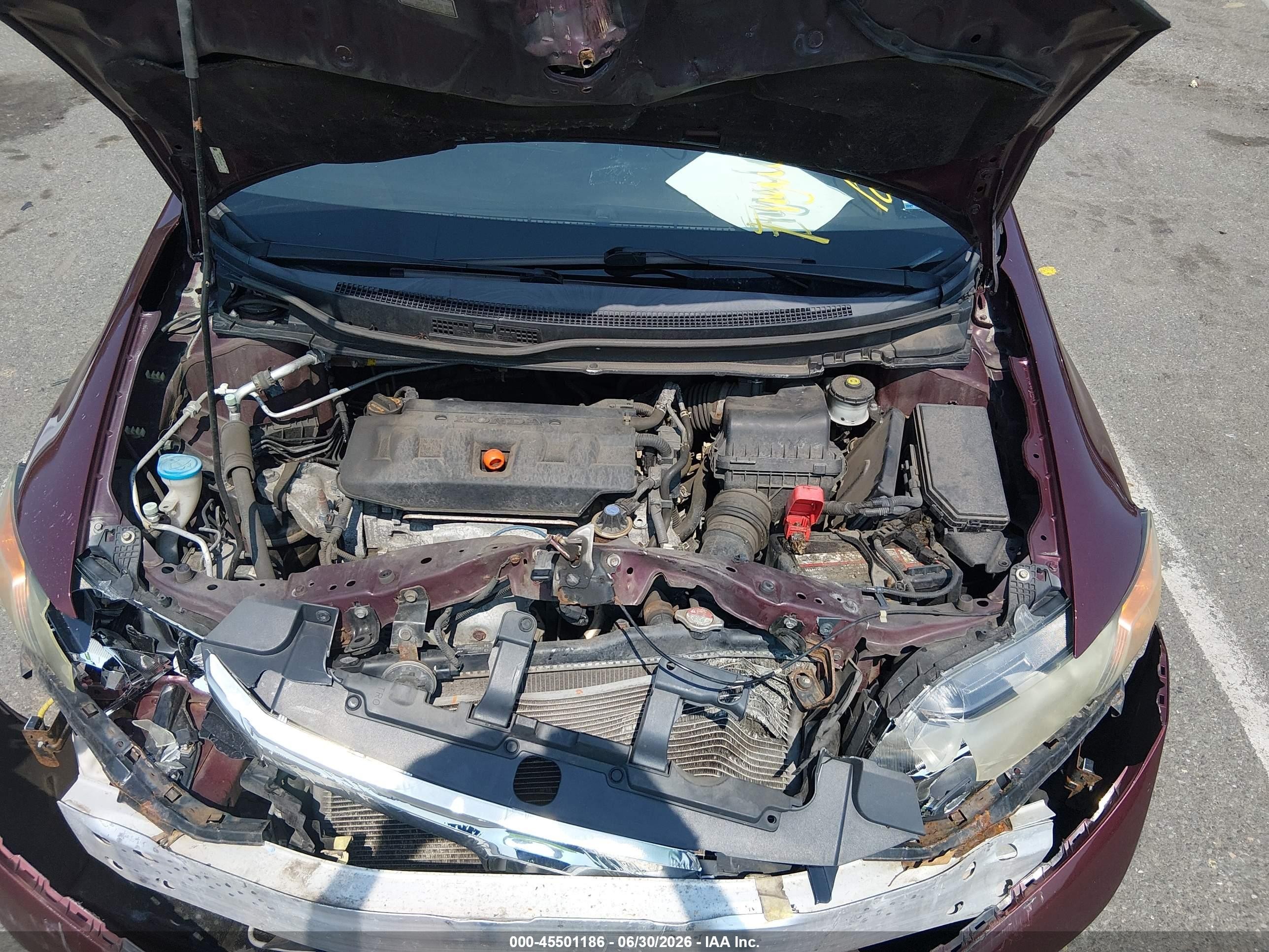 2012 Honda Civic Lx Burgundy vin: 2HGFB2F57CH590394