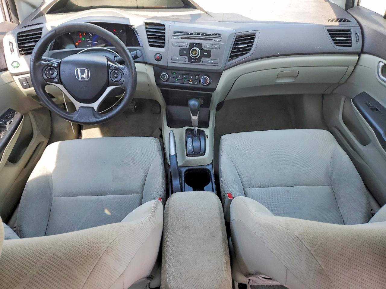 2012 Honda Civic Lx Silver vin: 2HGFB2F57CH608439
