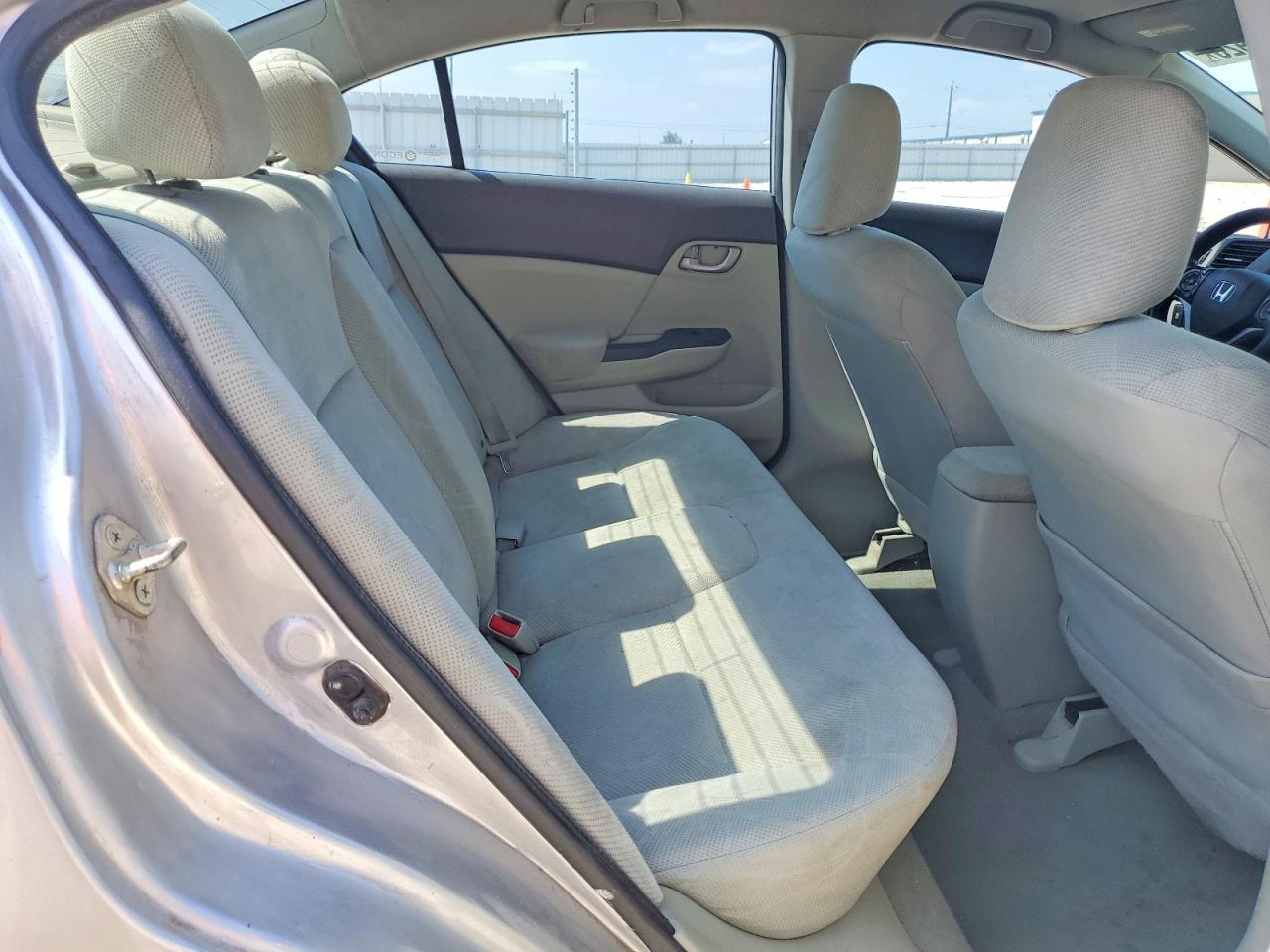 2012 Honda Civic Lx Silver vin: 2HGFB2F57CH608439