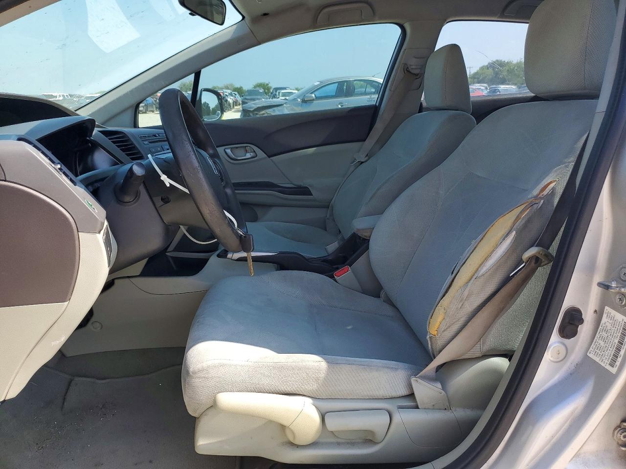 2012 Honda Civic Lx Silver vin: 2HGFB2F57CH608439