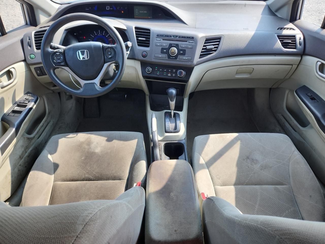 2012 Honda Civic Lx Silver vin: 2HGFB2F57CH612197