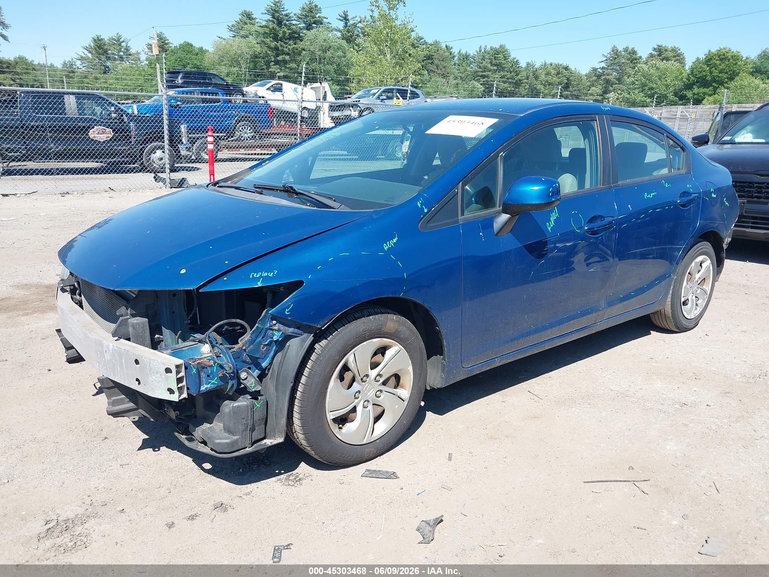 2013 Honda Civic Lx Blue vin: 2HGFB2F57DH508505