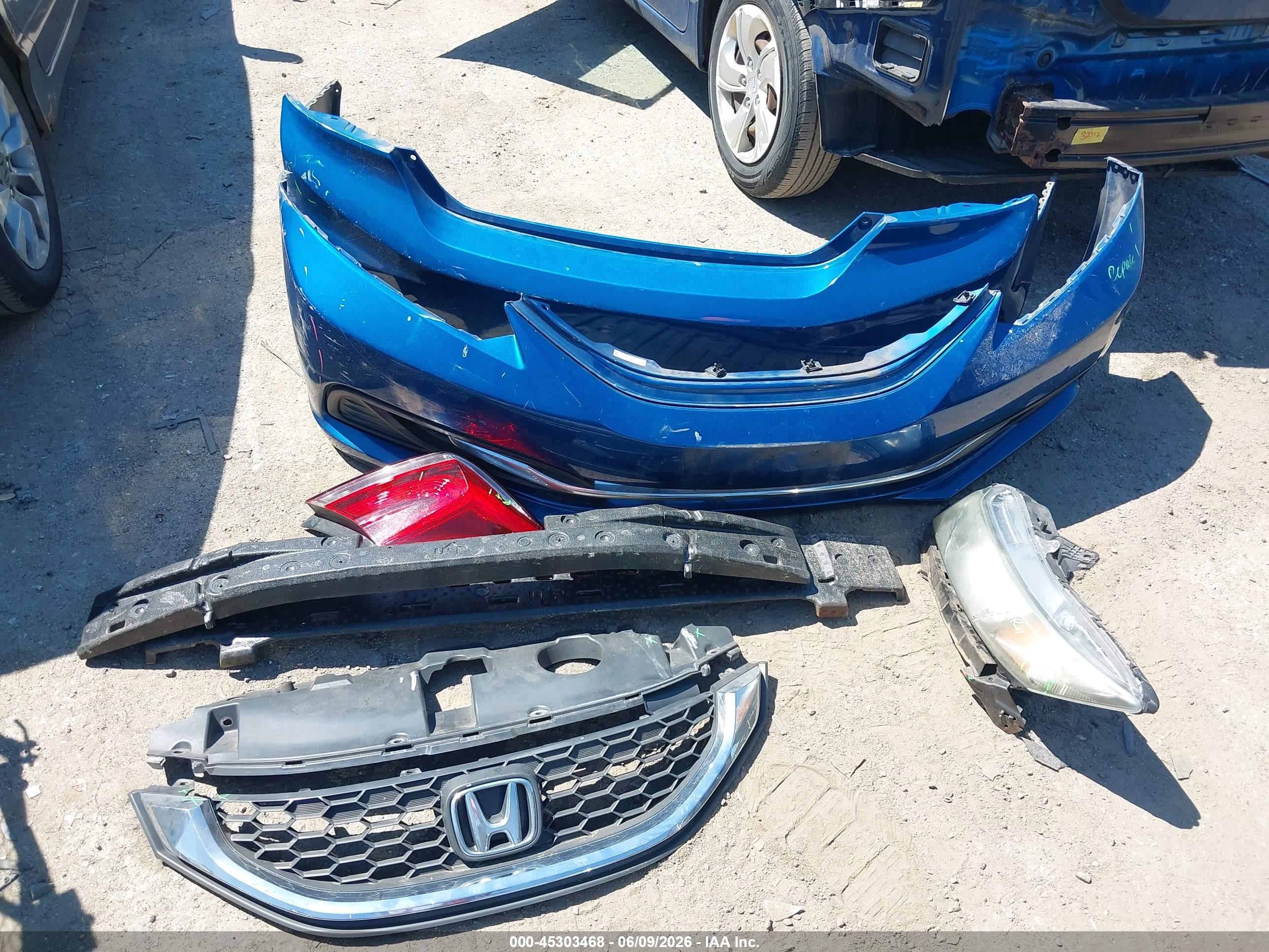 2013 Honda Civic Lx Blue vin: 2HGFB2F57DH508505