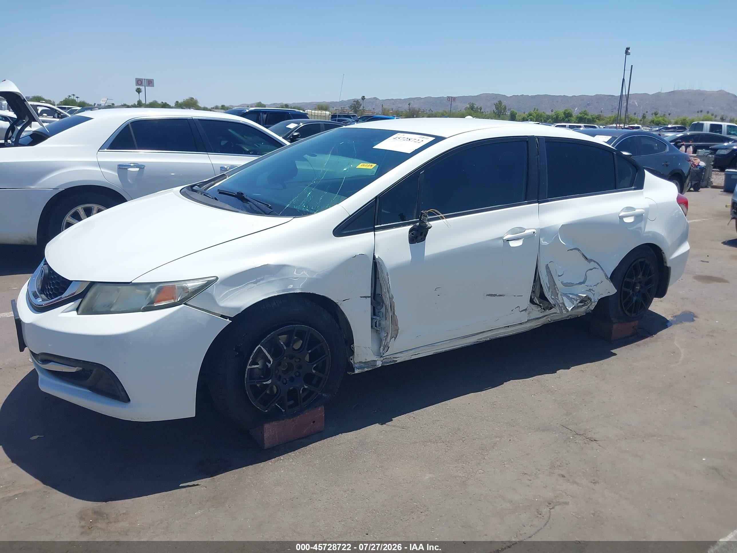 2013 Honda Civic Lx White vin: 2HGFB2F57DH522064