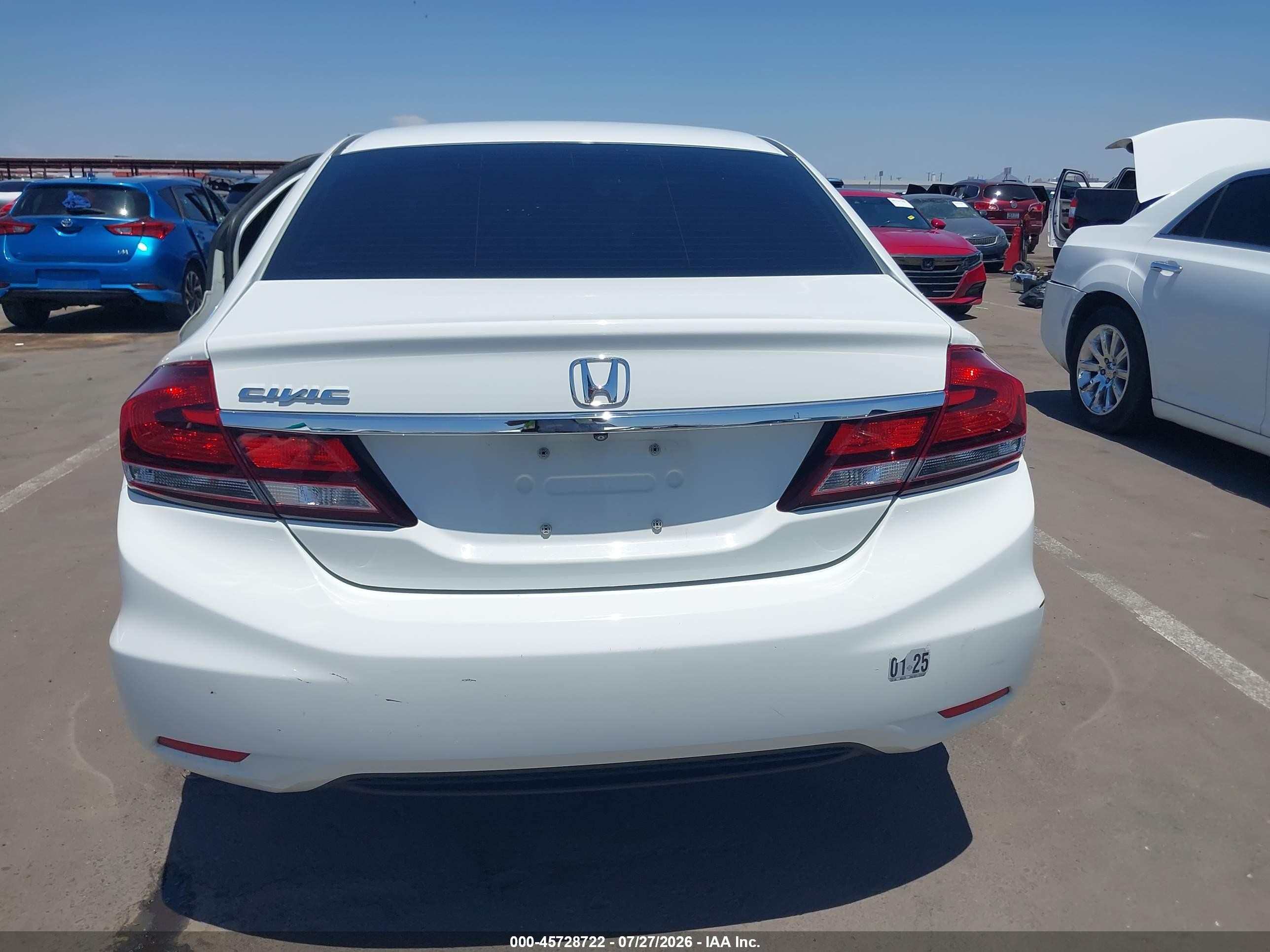 2013 Honda Civic Lx White vin: 2HGFB2F57DH522064