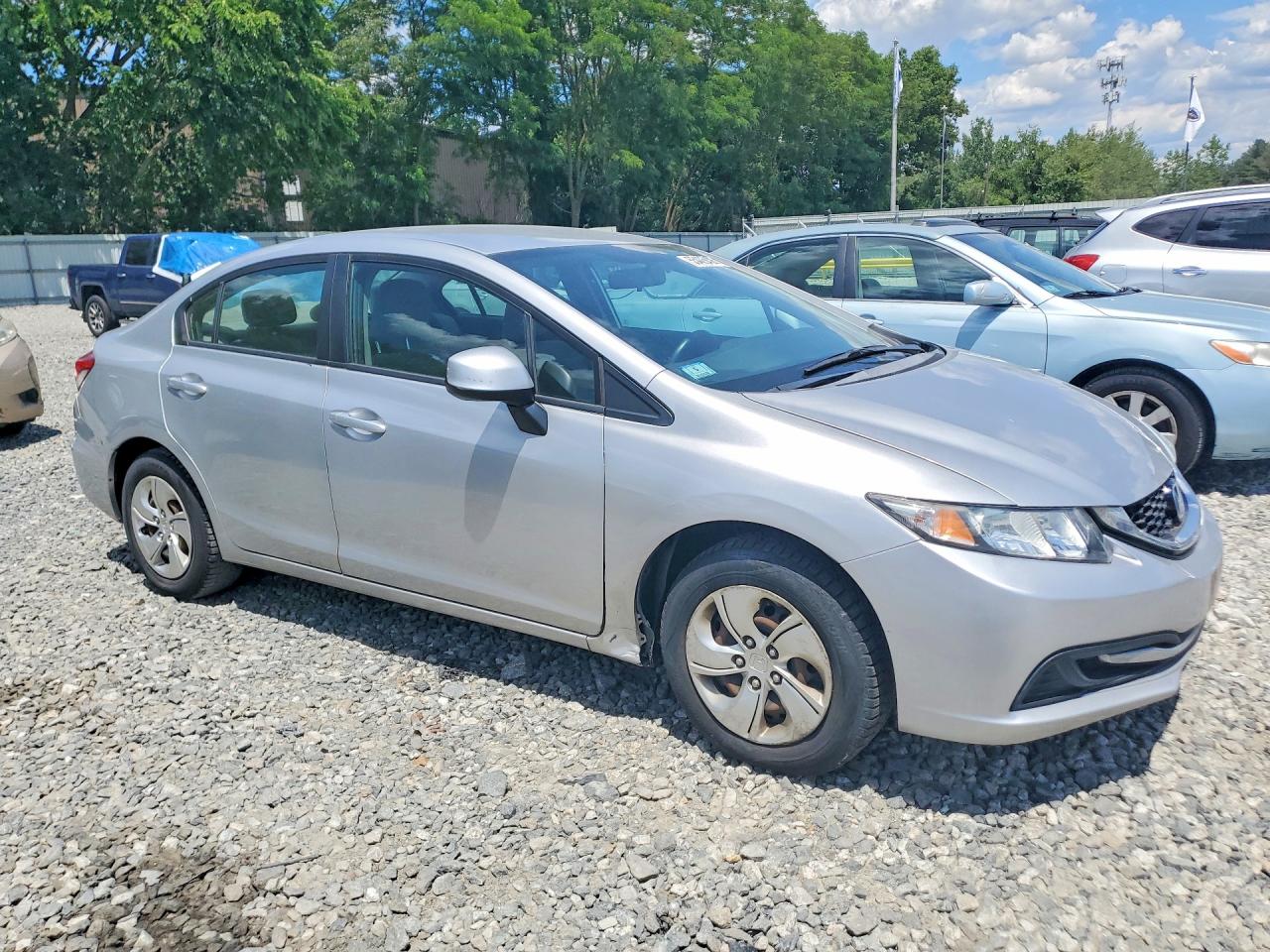 2013 Honda Civic Lx Silver vin: 2HGFB2F57DH551113