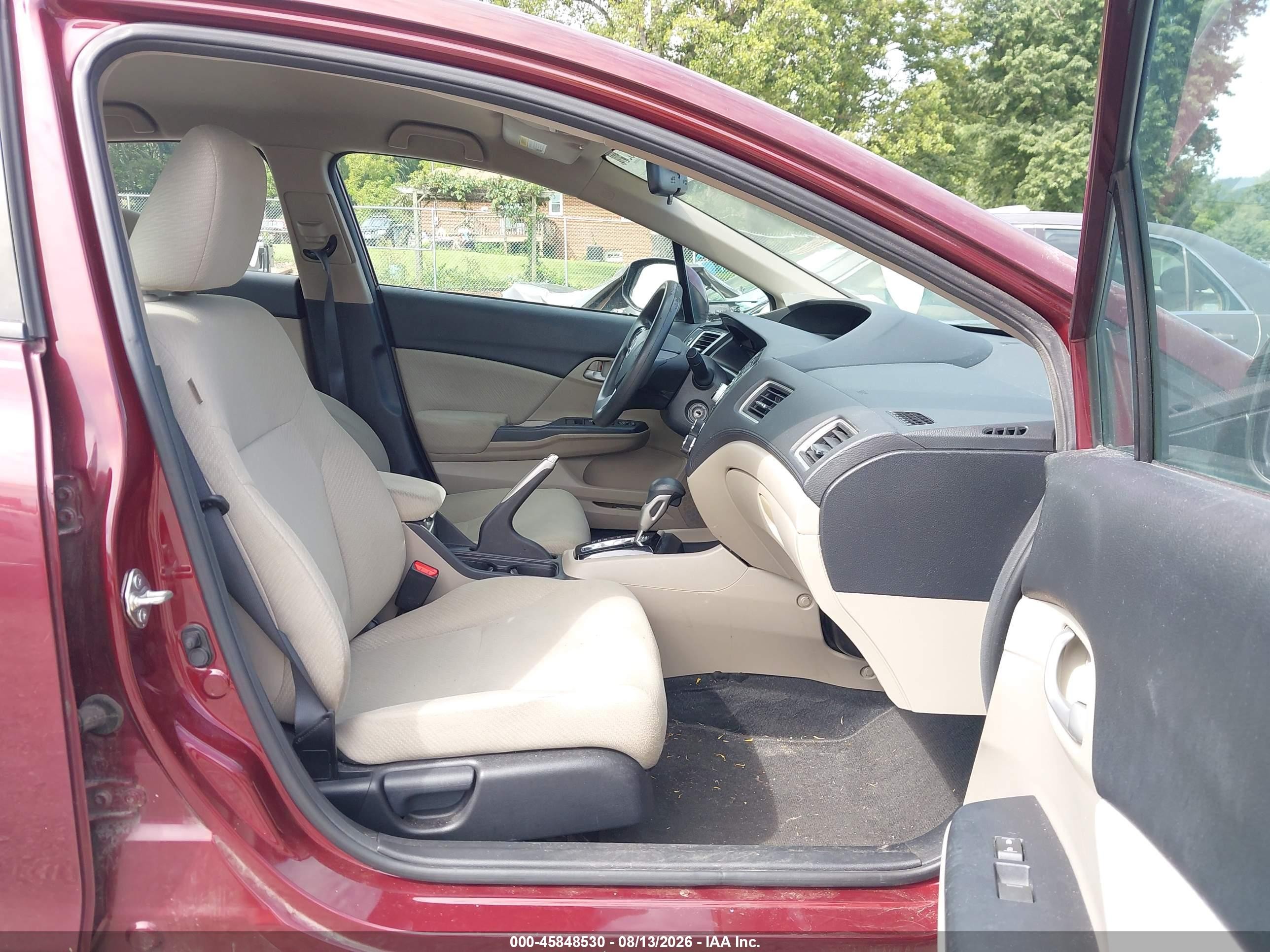 2013 Honda Civic Lx Red vin: 2HGFB2F57DH585147