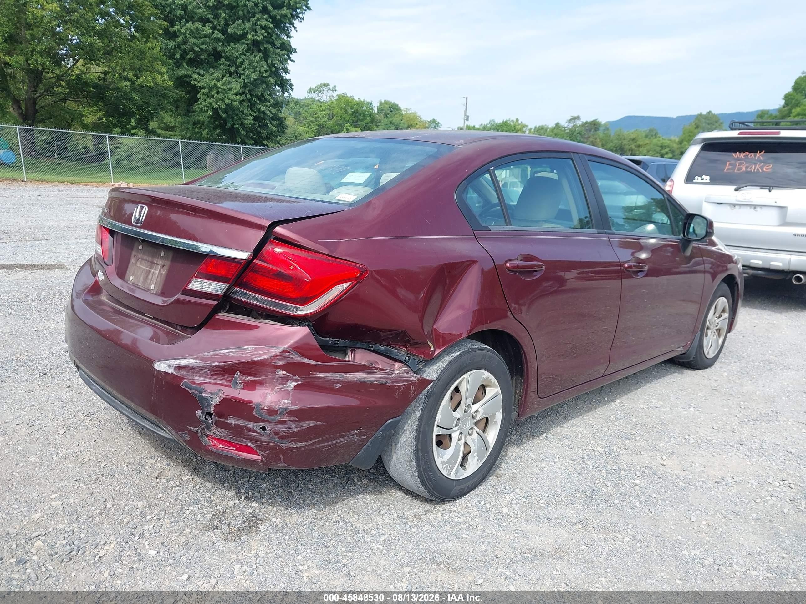 2013 Honda Civic Lx Red vin: 2HGFB2F57DH585147