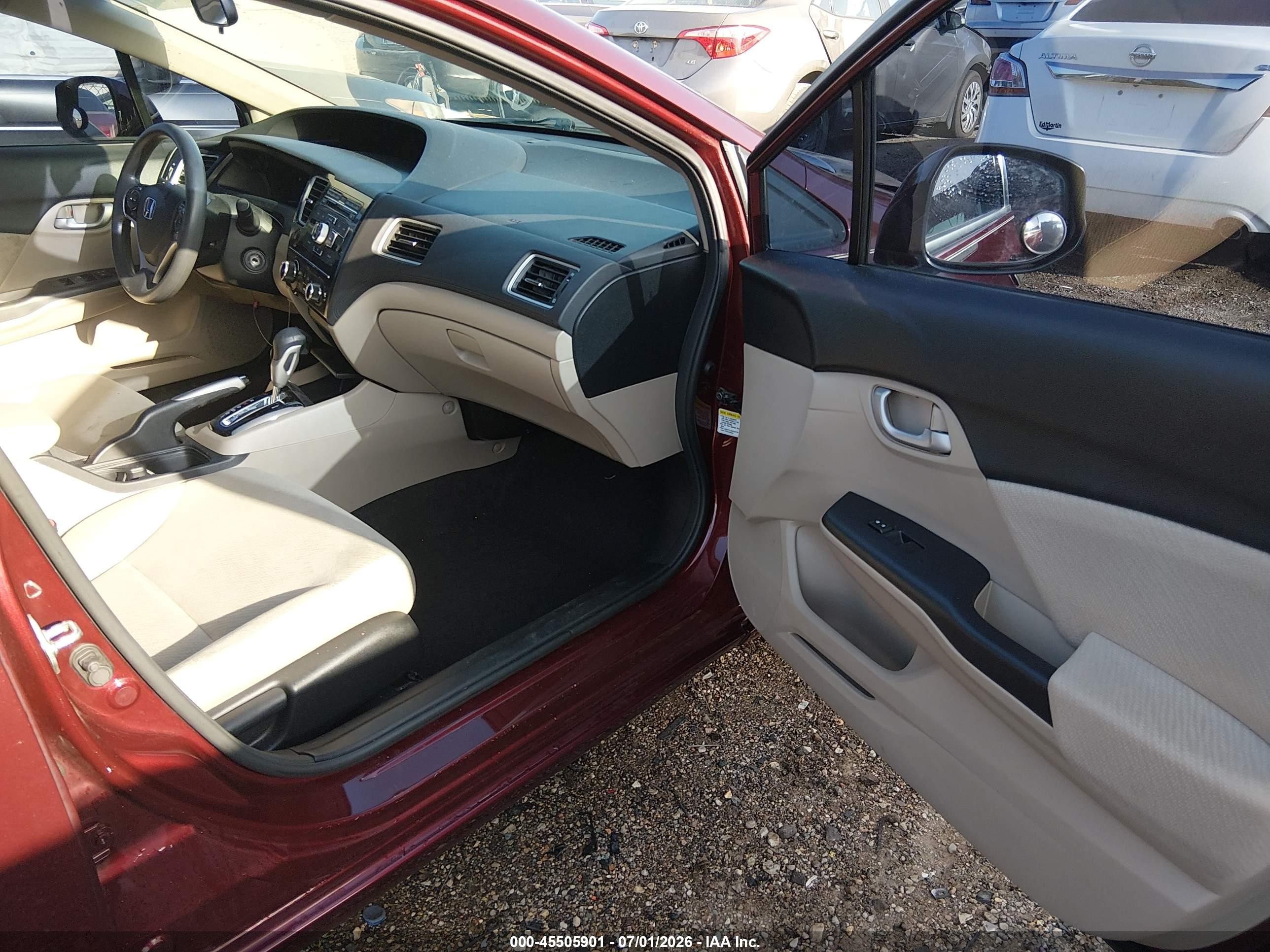2013 Honda Civic Lx Maroon vin: 2HGFB2F57DH596987