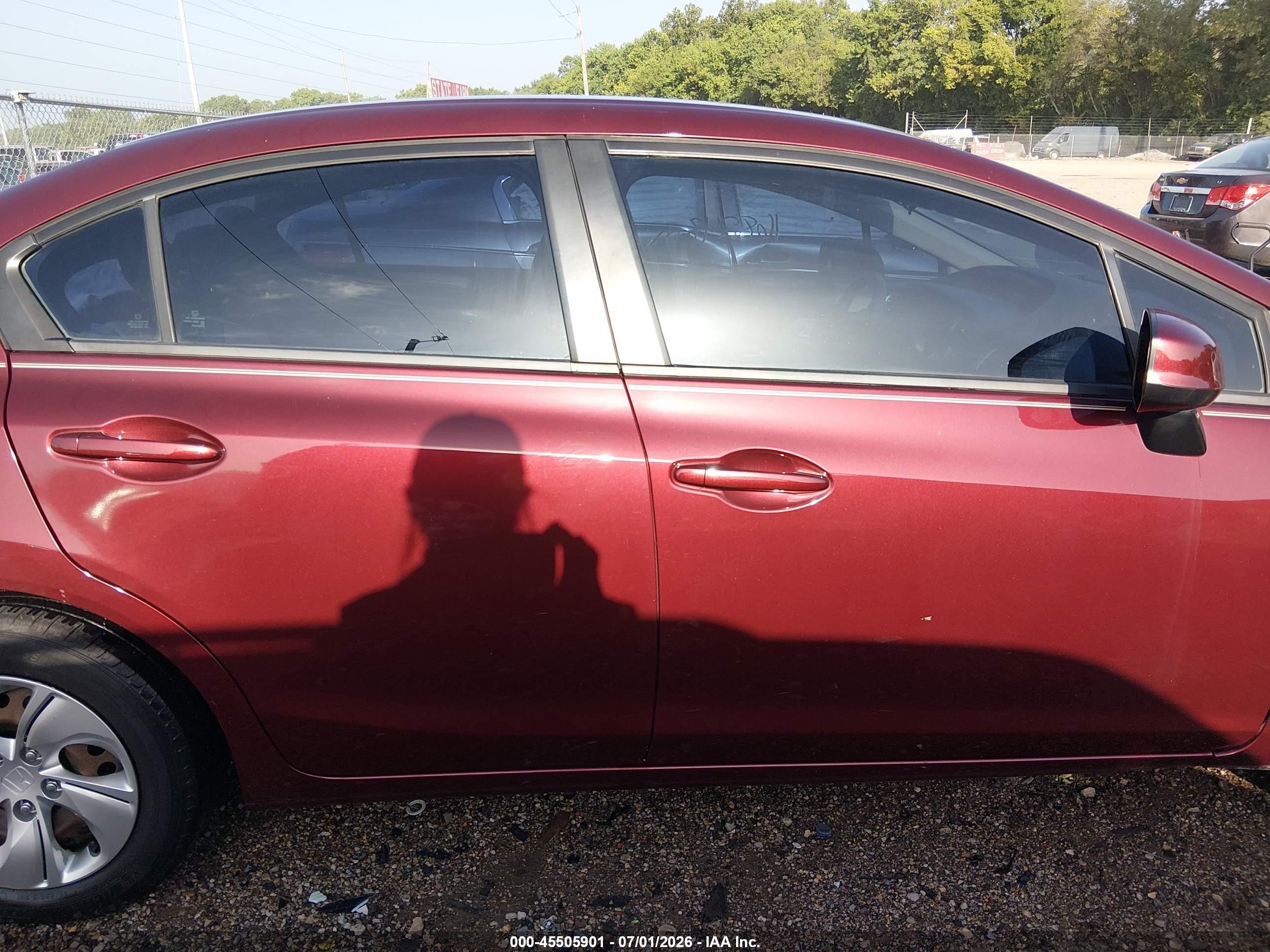 2013 Honda Civic Lx Maroon vin: 2HGFB2F57DH596987