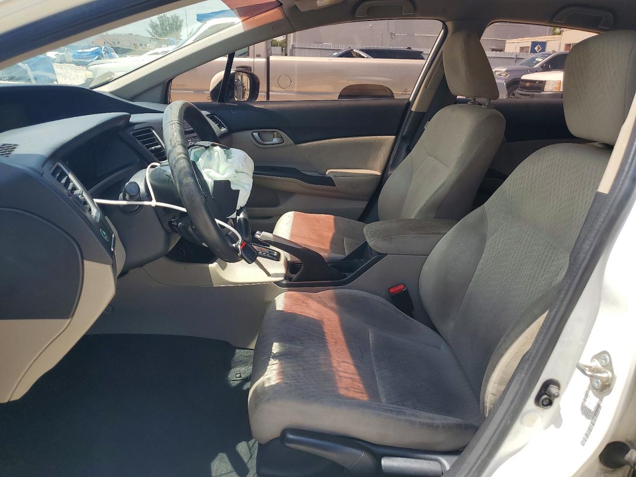 2014 Honda Civic Lx White vin: 2HGFB2F57EH525967