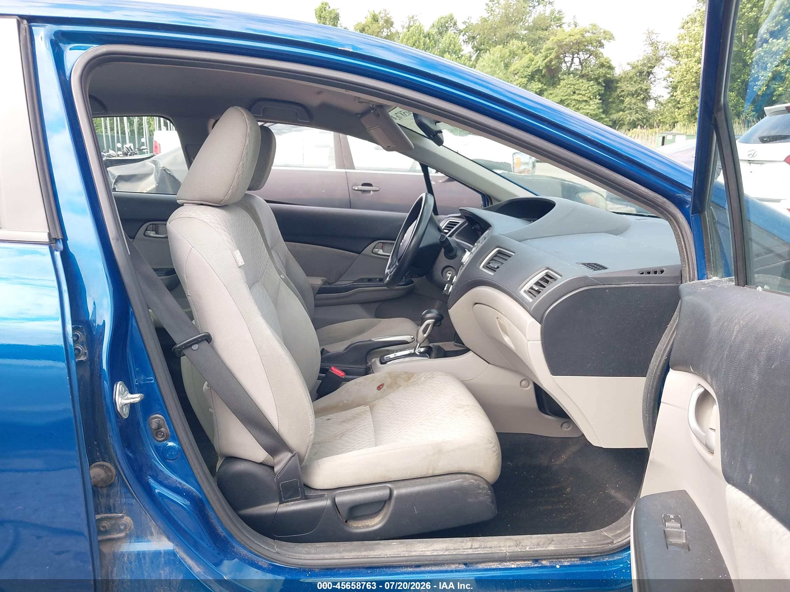 2014 Honda Civic Lx Синий vin: 2HGFB2F57EH540453