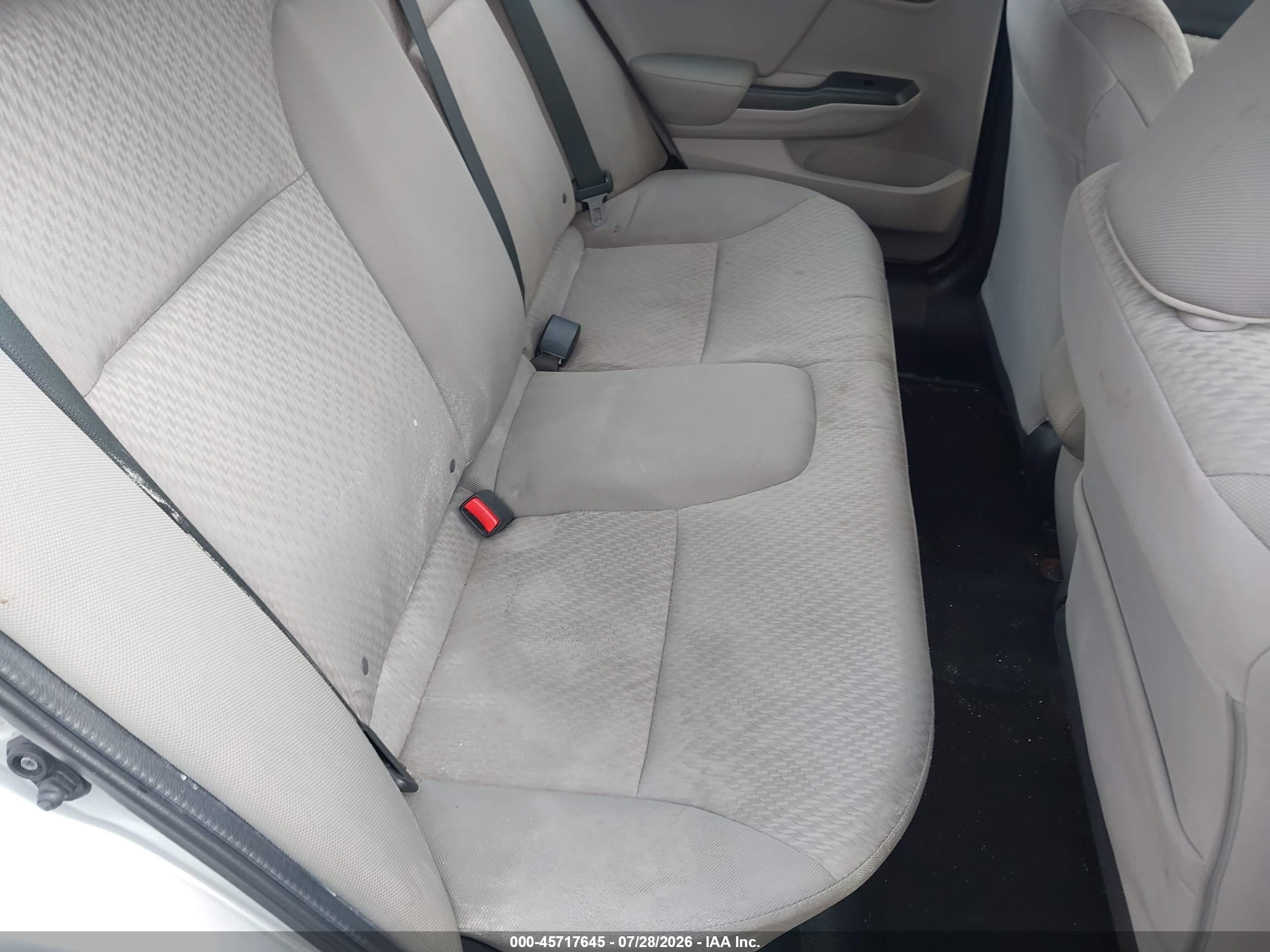 2014 Honda Civic Lx Silver vin: 2HGFB2F57EH546687