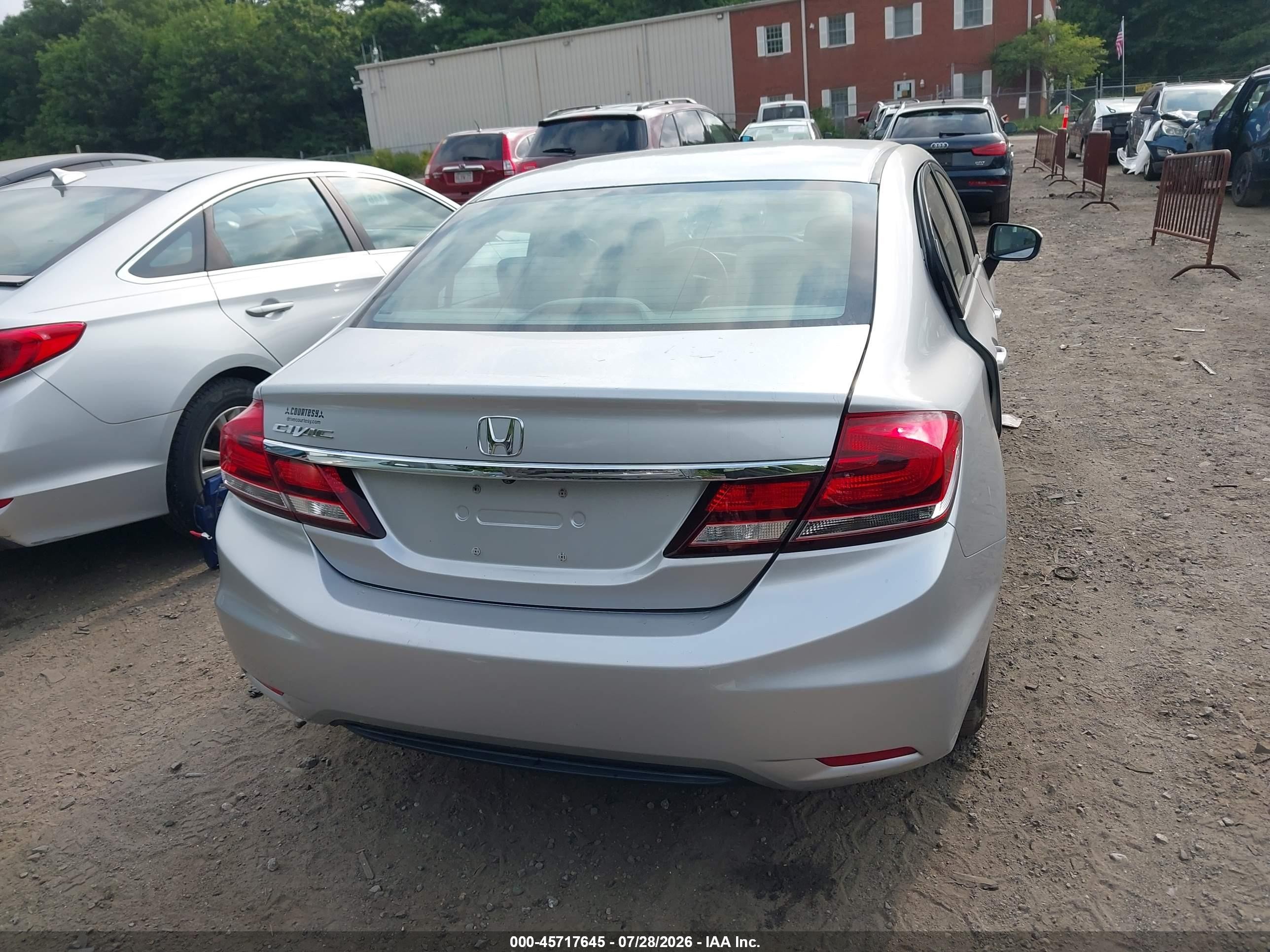 2014 Honda Civic Lx Silver vin: 2HGFB2F57EH546687