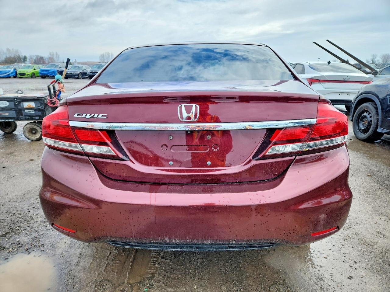 2015 Honda Civic Lx Burgundy vin: 2HGFB2F57FH035014