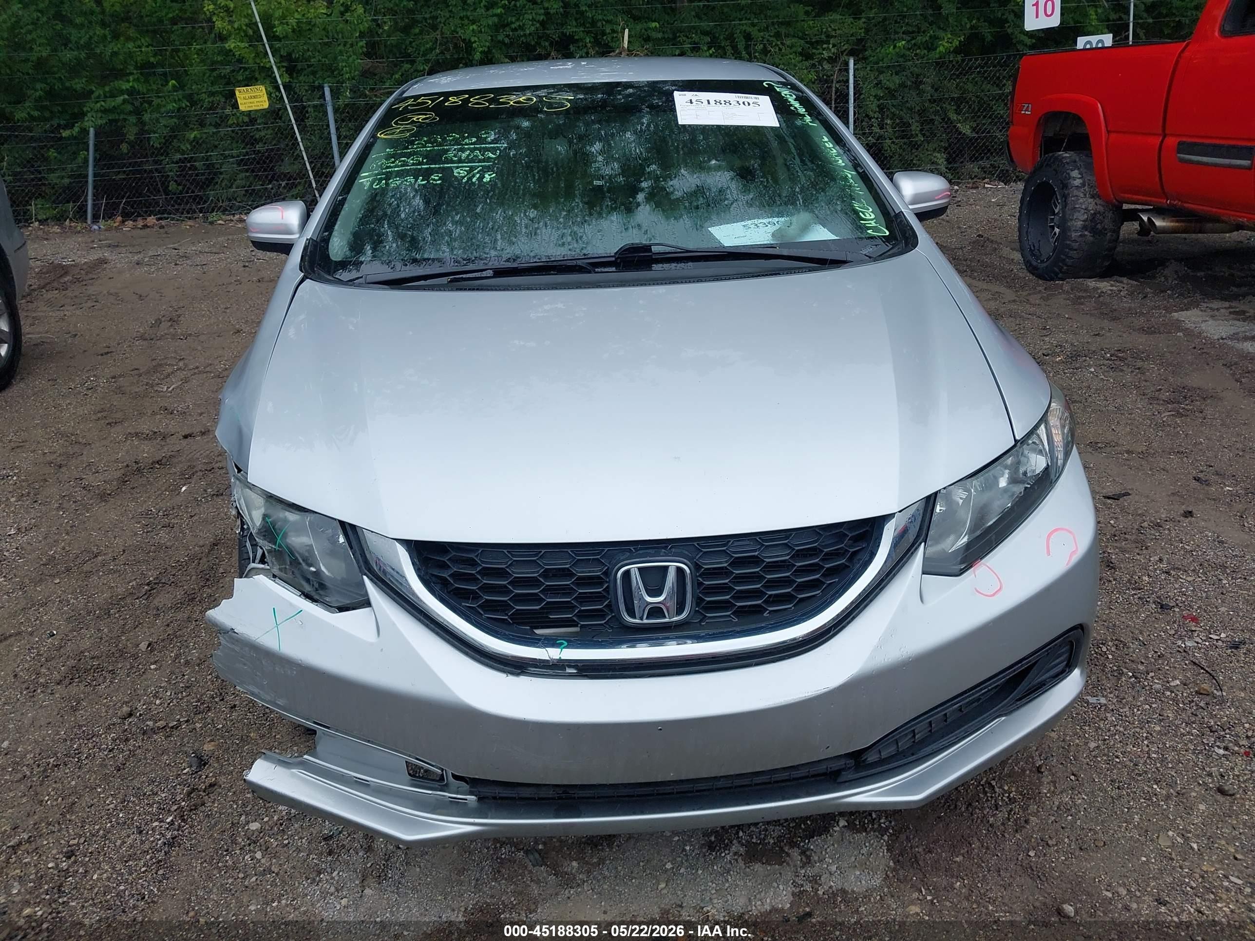 2015 Honda Civic Lx Silver vin: 2HGFB2F57FH519166