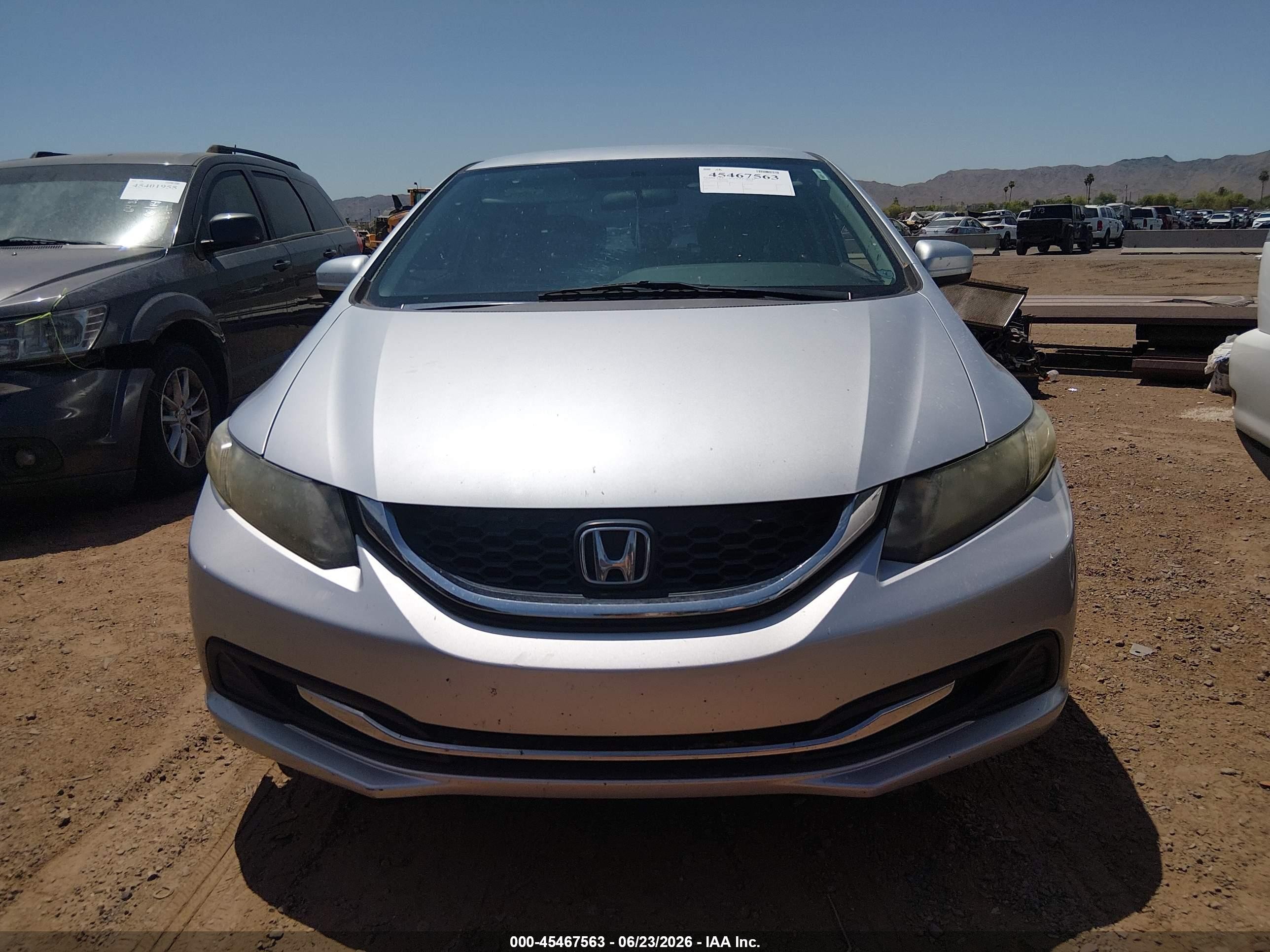 2015 Honda Civic Lx Silver vin: 2HGFB2F57FH523380