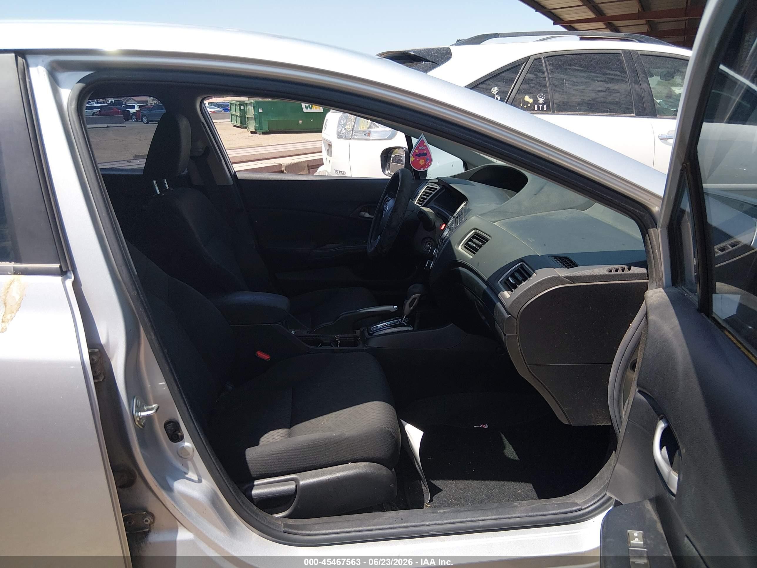 2015 Honda Civic Lx Silver vin: 2HGFB2F57FH523380