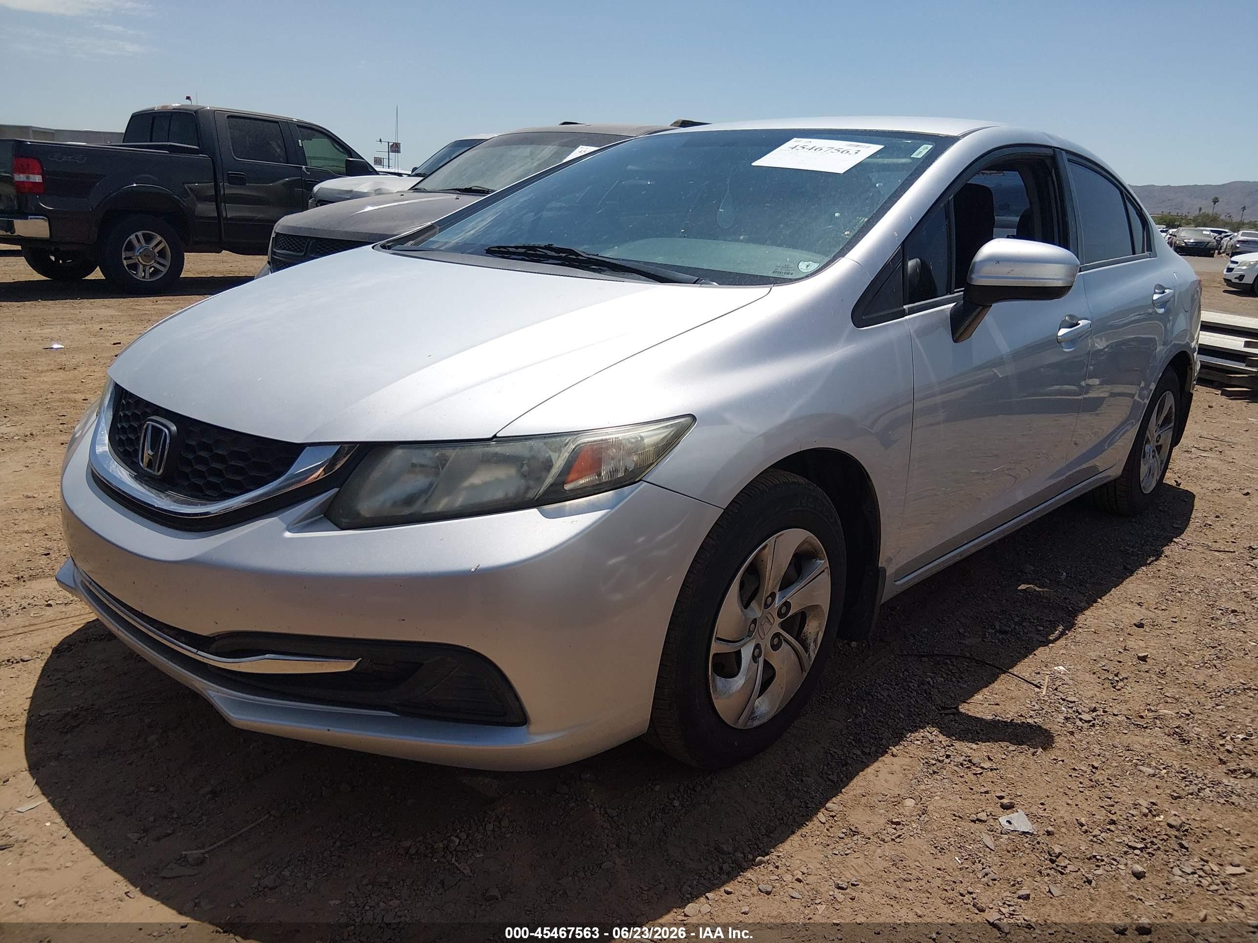 2015 Honda Civic Lx Silver vin: 2HGFB2F57FH523380