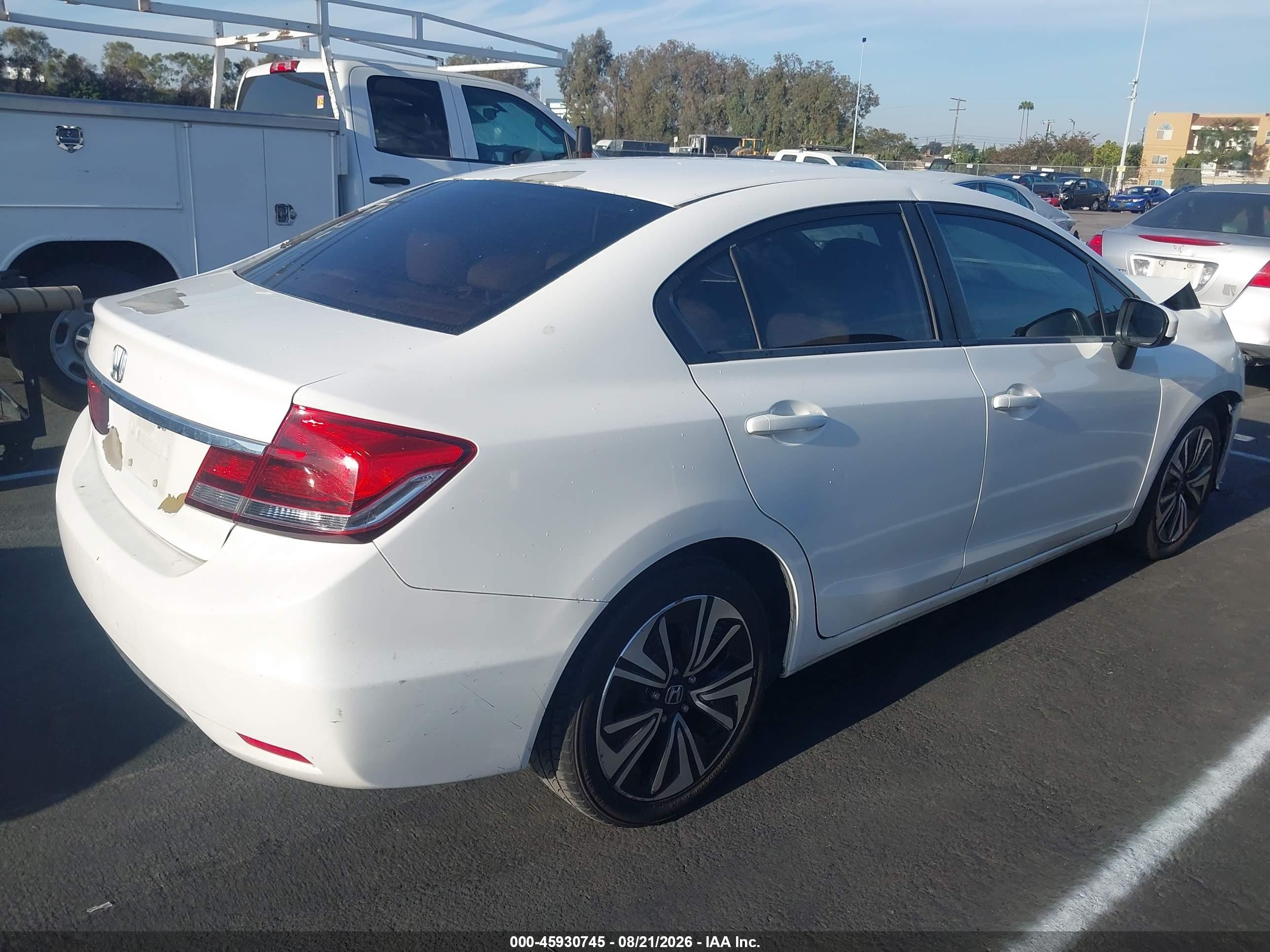 2015 Honda Civic Lx White vin: 2HGFB2F57FH560767