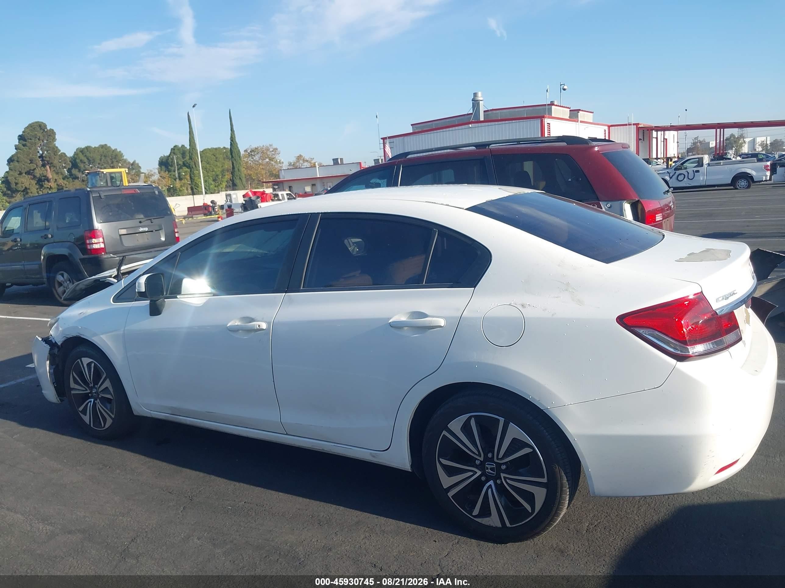 2015 Honda Civic Lx White vin: 2HGFB2F57FH560767