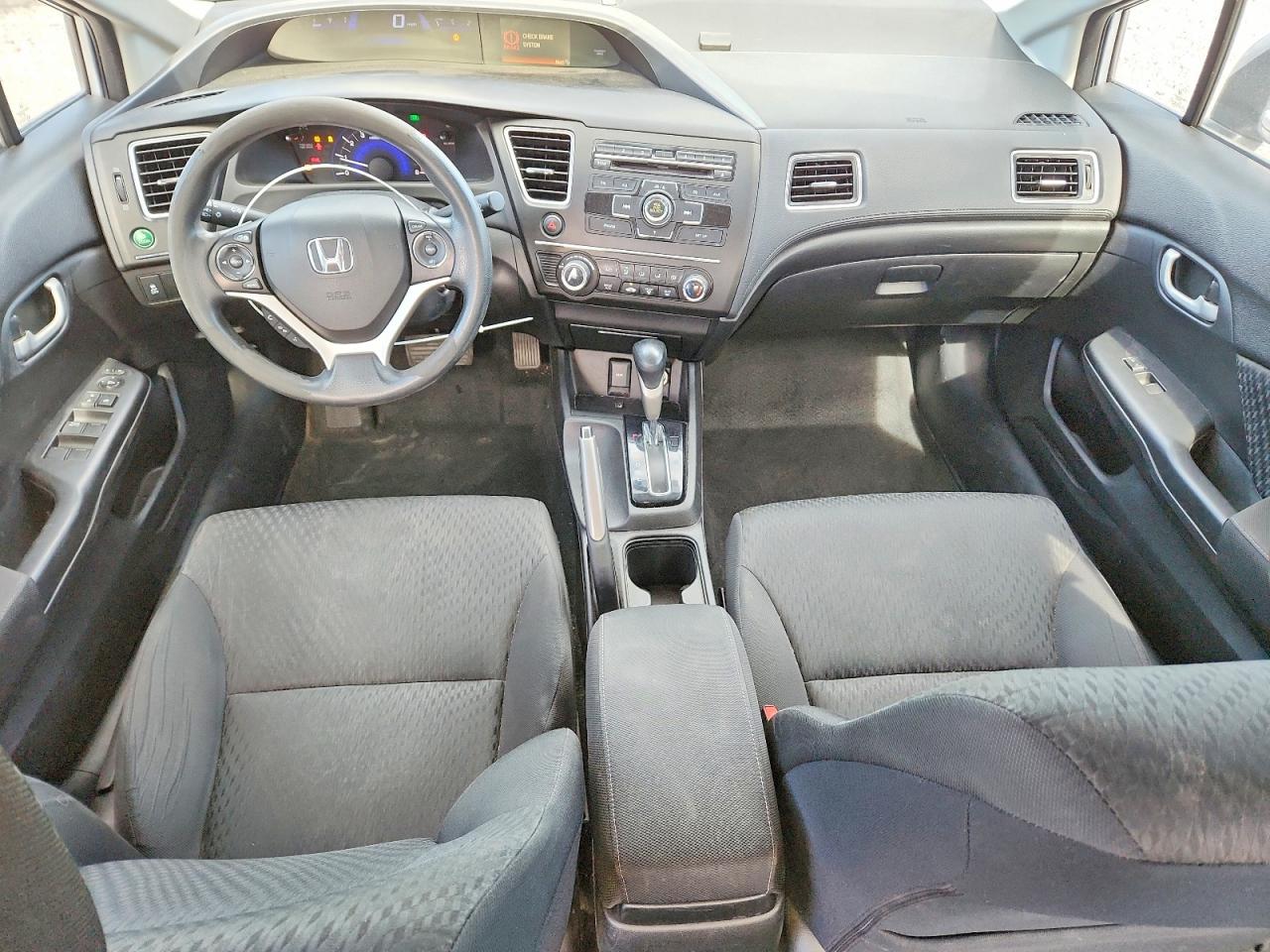 2015 Honda Civic Lx Серебряный vin: 2HGFB2F57FH561076