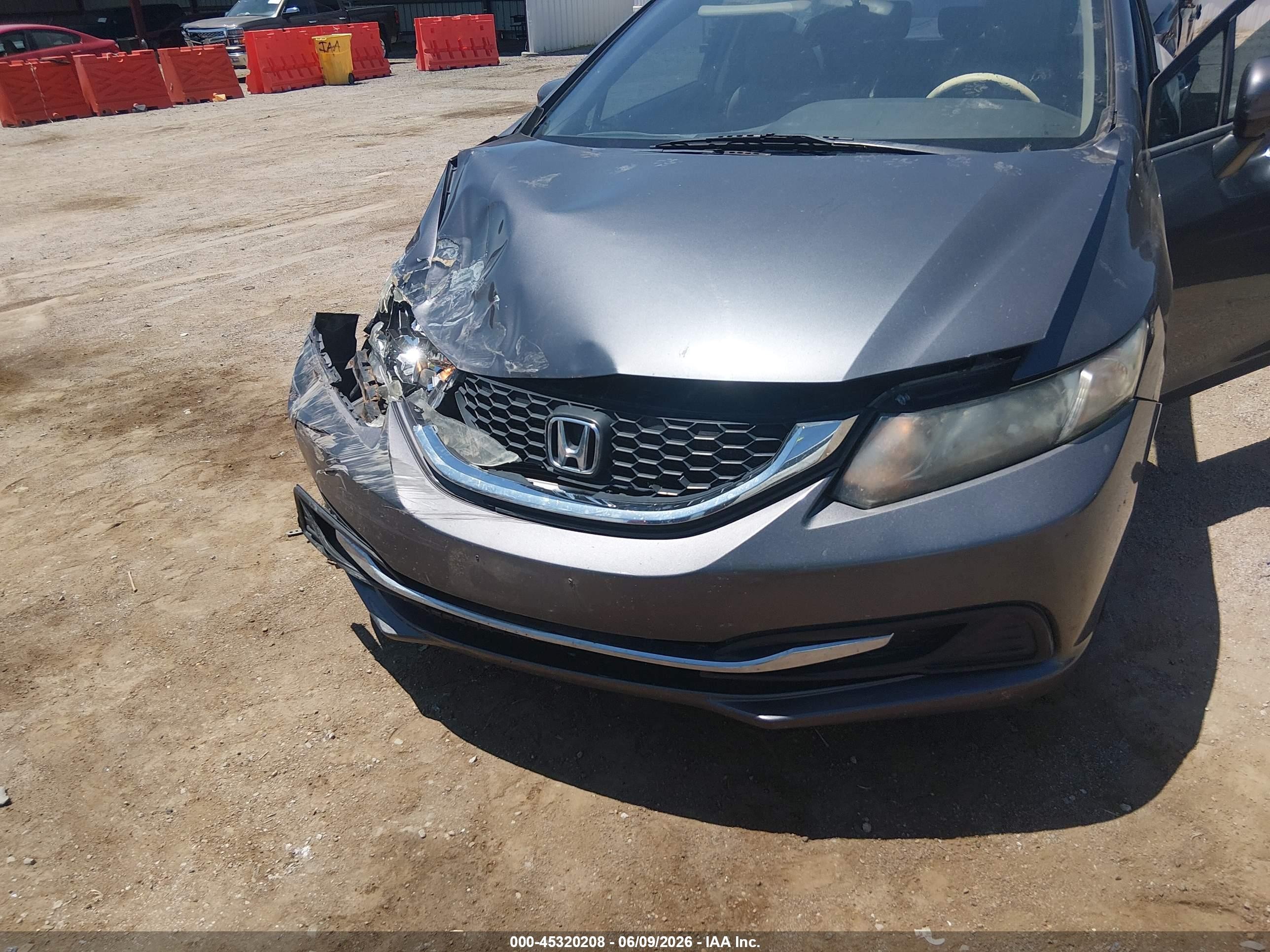 2015 Honda Civic Lx Gray vin: 2HGFB2F57FH562812