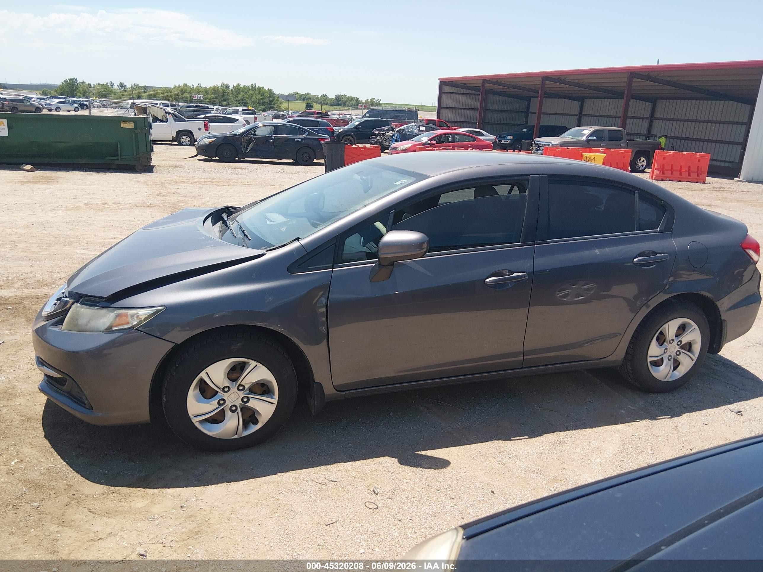 2015 Honda Civic Lx Gray vin: 2HGFB2F57FH562812