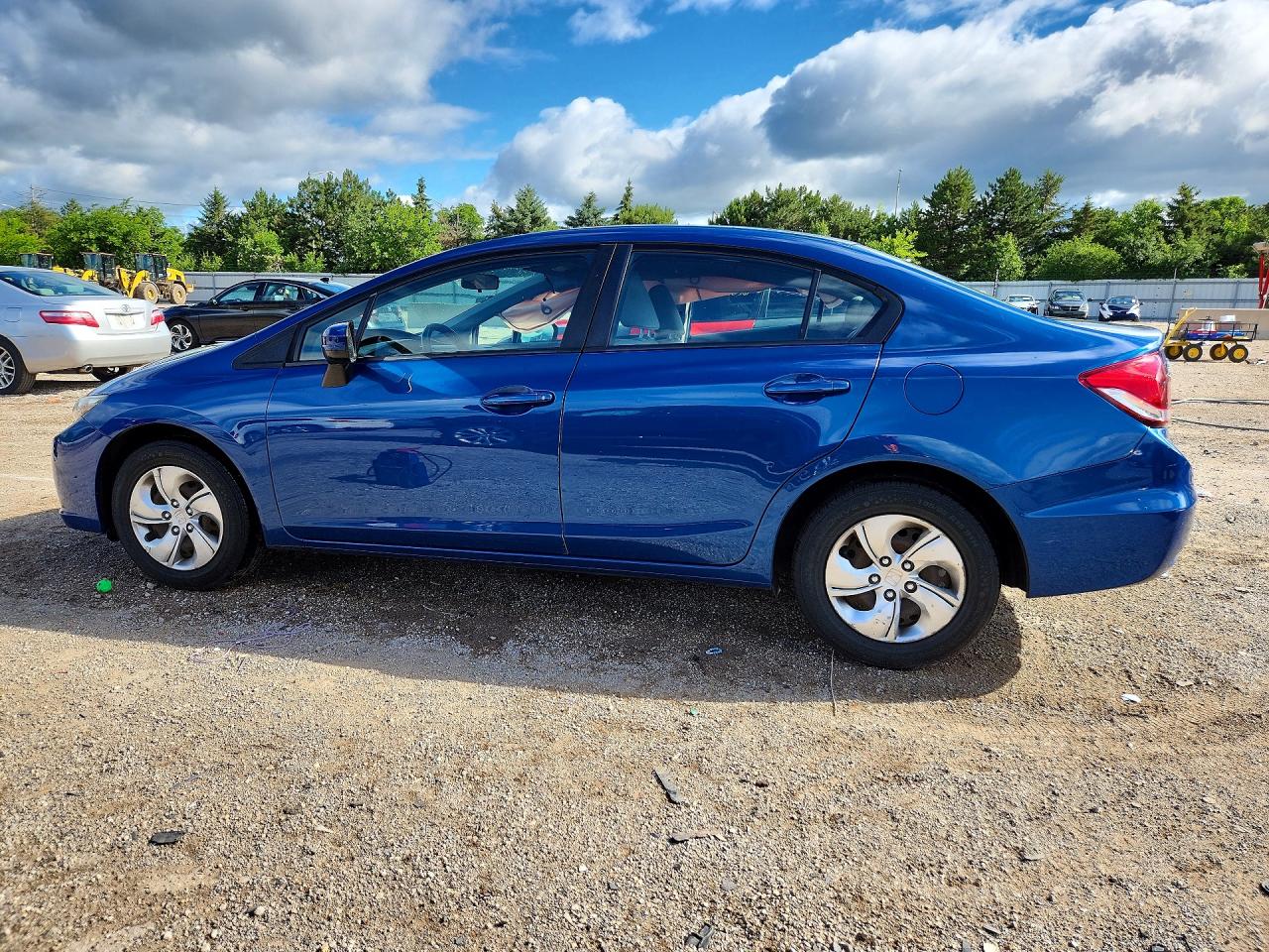 2015 Honda Civic Lx Blue vin: 2HGFB2F57FH563992