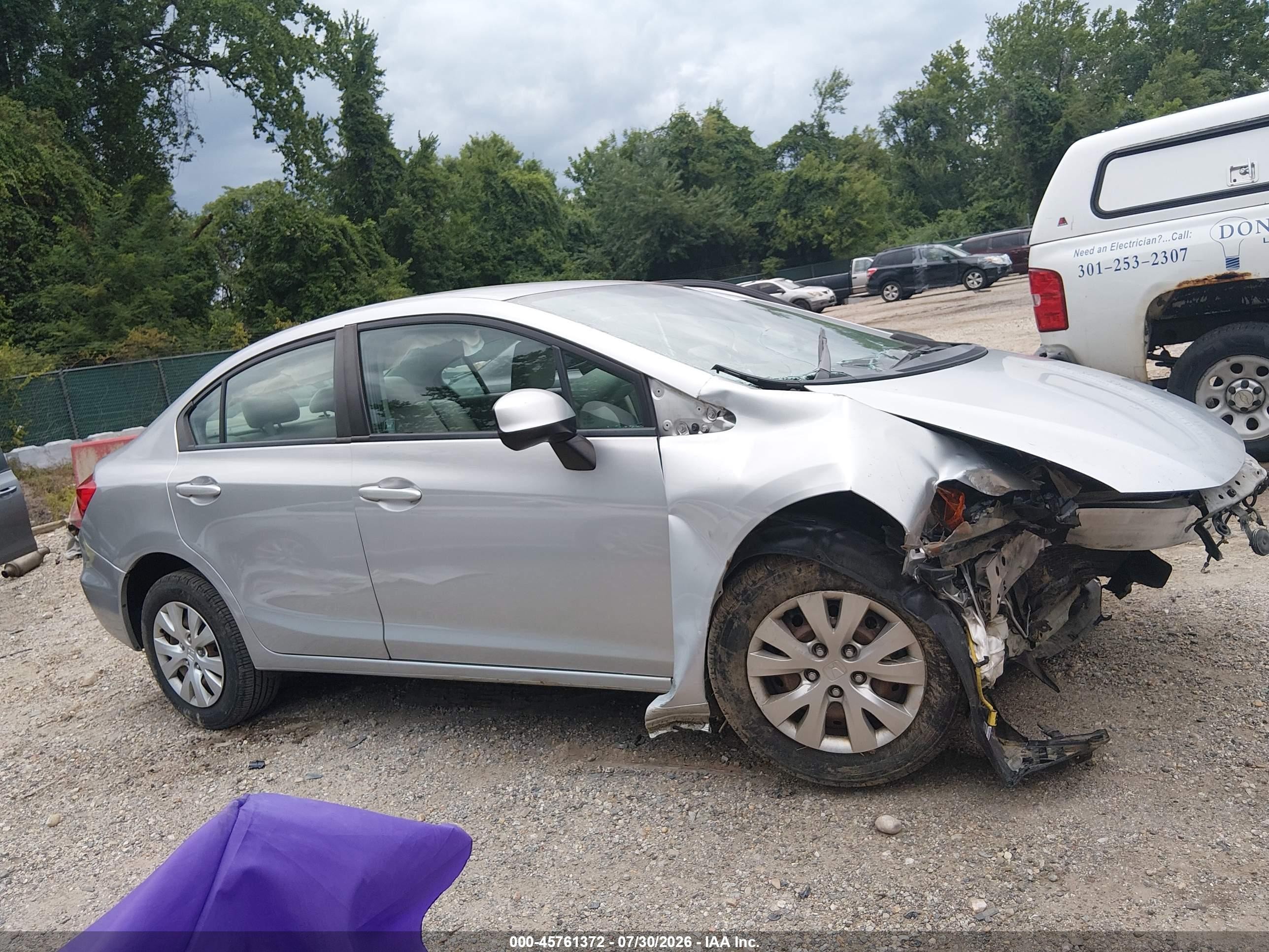 2012 Honda Civic Lx Silver vin: 2HGFB2F58CH308988