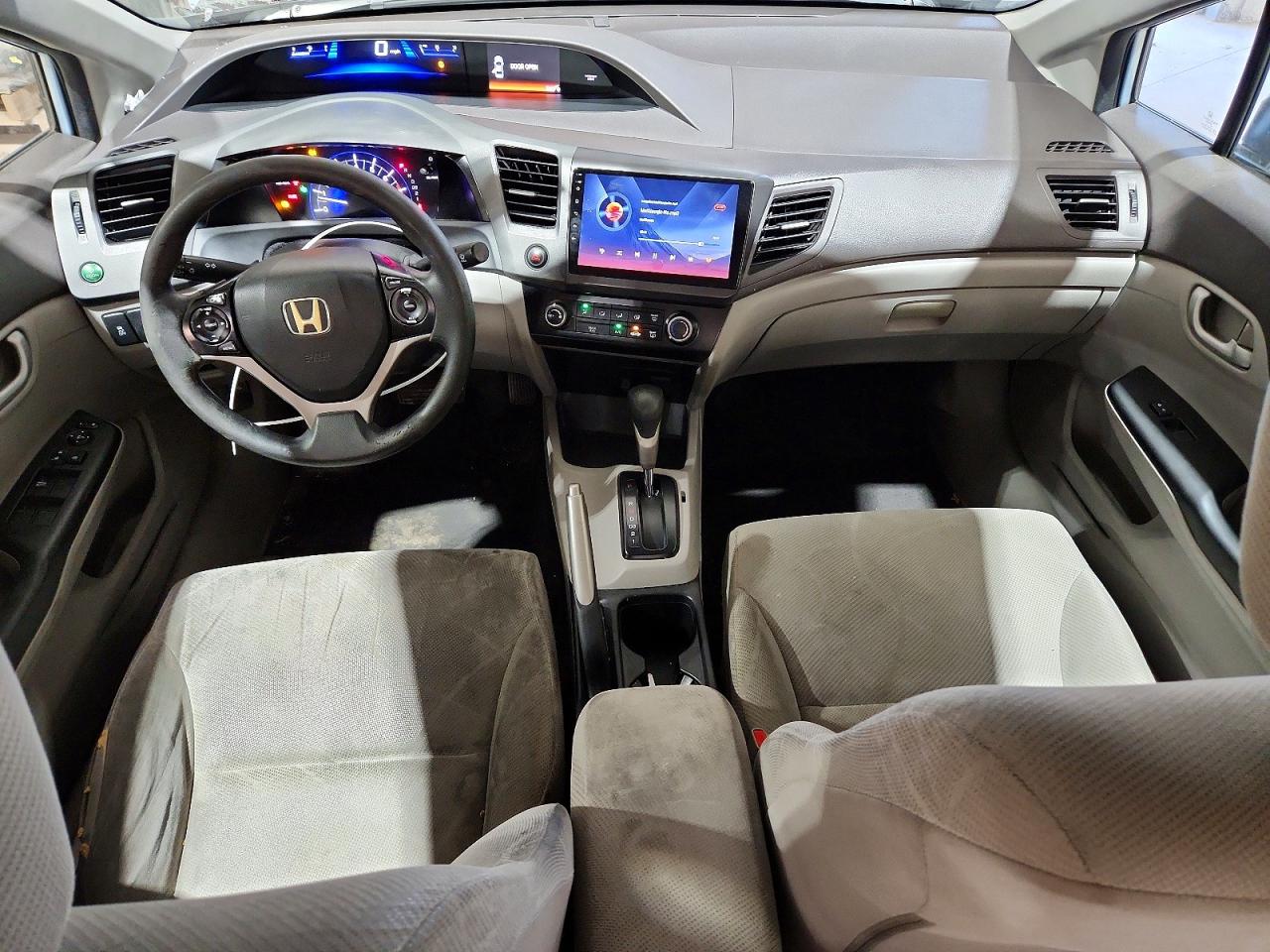 2012 Honda Civic Lx Серебряный vin: 2HGFB2F58CH504056