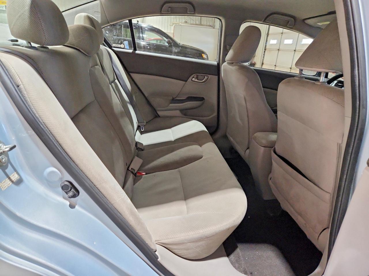 2012 Honda Civic Lx Серебряный vin: 2HGFB2F58CH504056