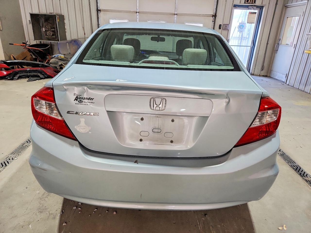 2012 Honda Civic Lx Серебряный vin: 2HGFB2F58CH504056