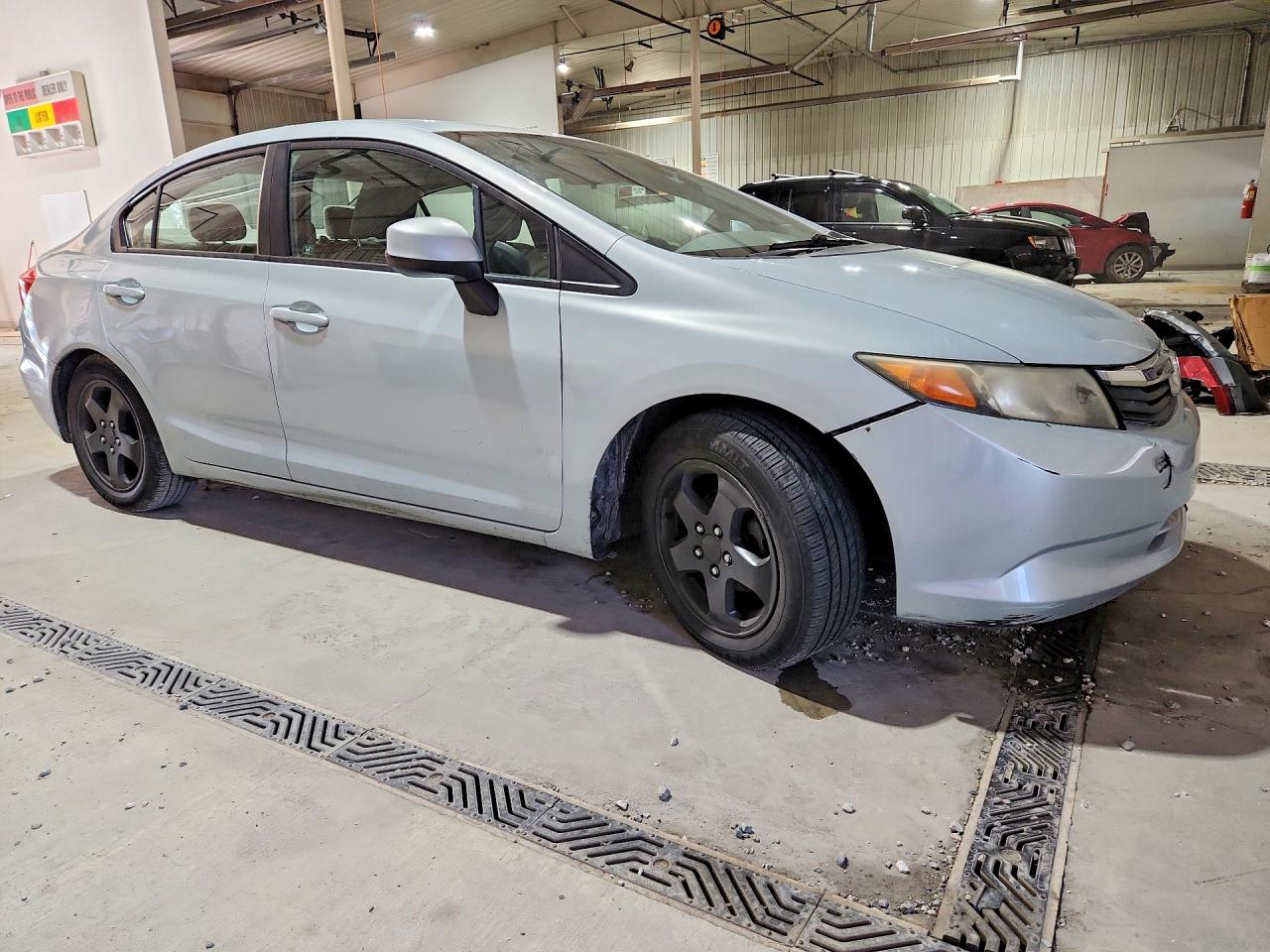 2012 Honda Civic Lx Серебряный vin: 2HGFB2F58CH504056