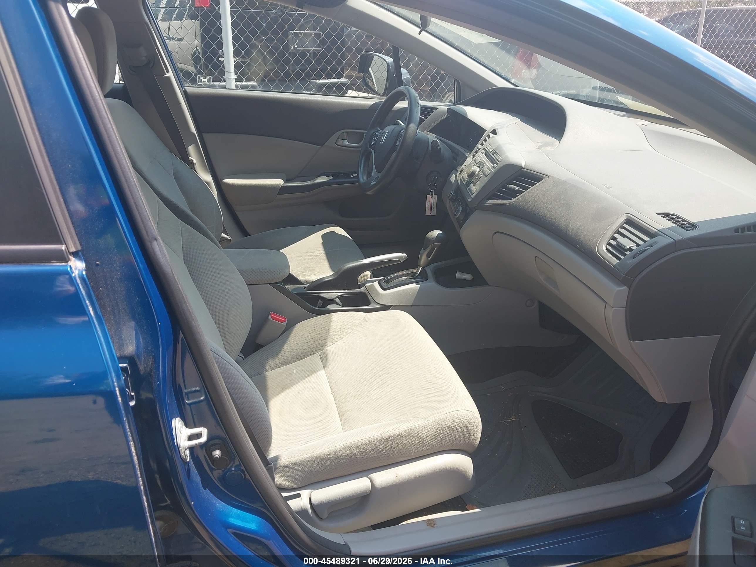 2012 Honda Civic Lx Blue vin: 2HGFB2F58CH543150