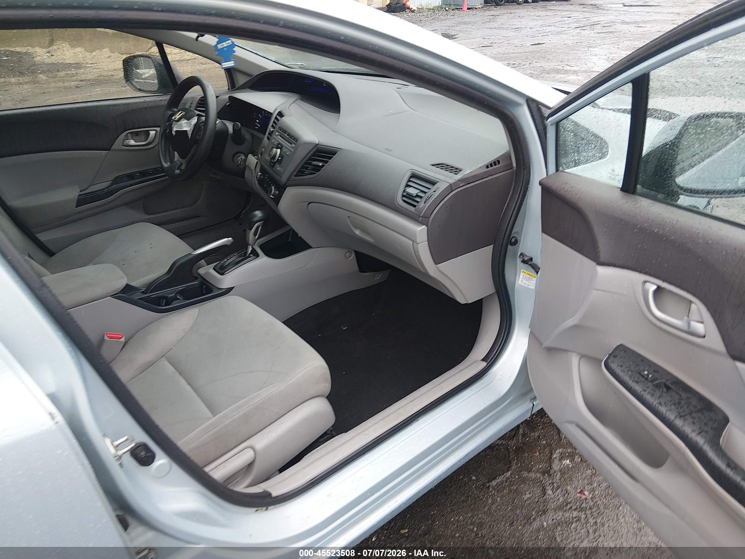 2012 Honda Civic Lx Blue vin: 2HGFB2F58CH546887